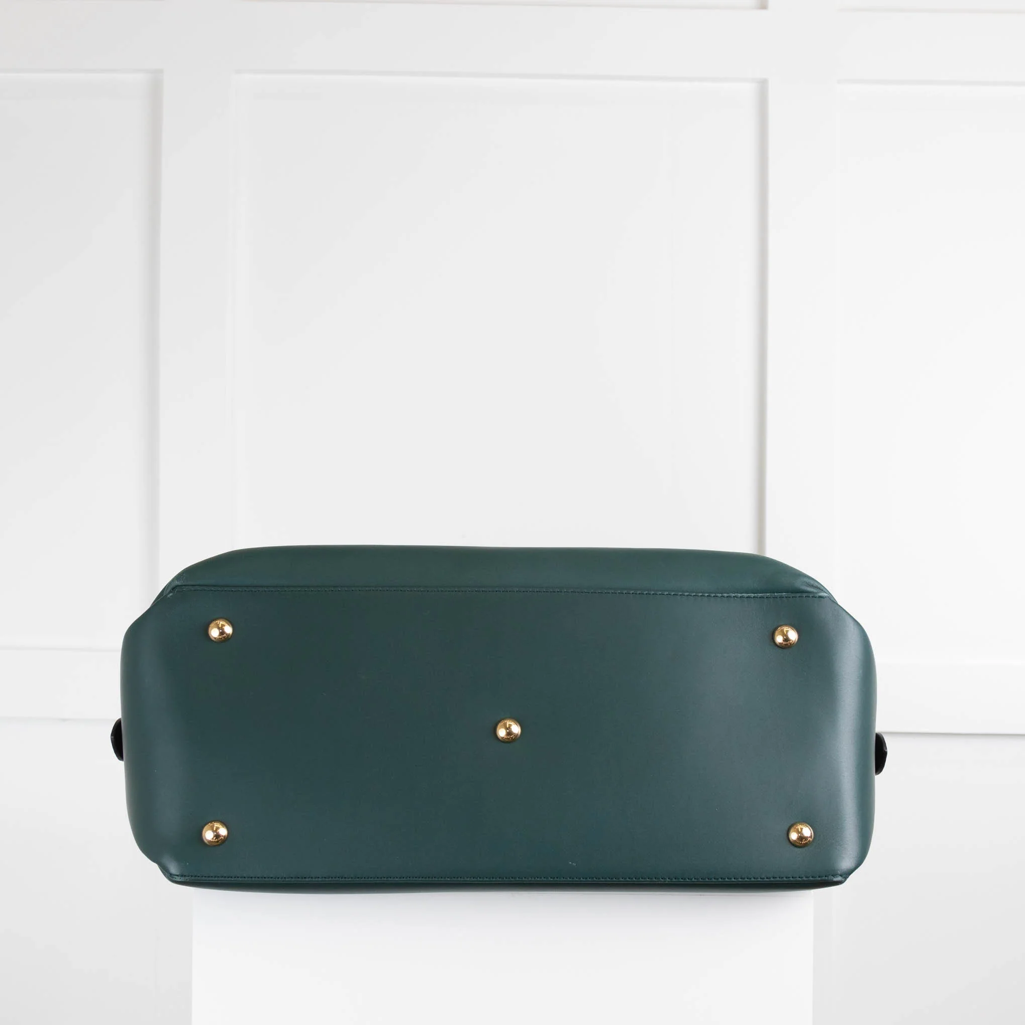 Salvatore Ferragamo Bottle Green East/West Fiamma Handbag - Image 5