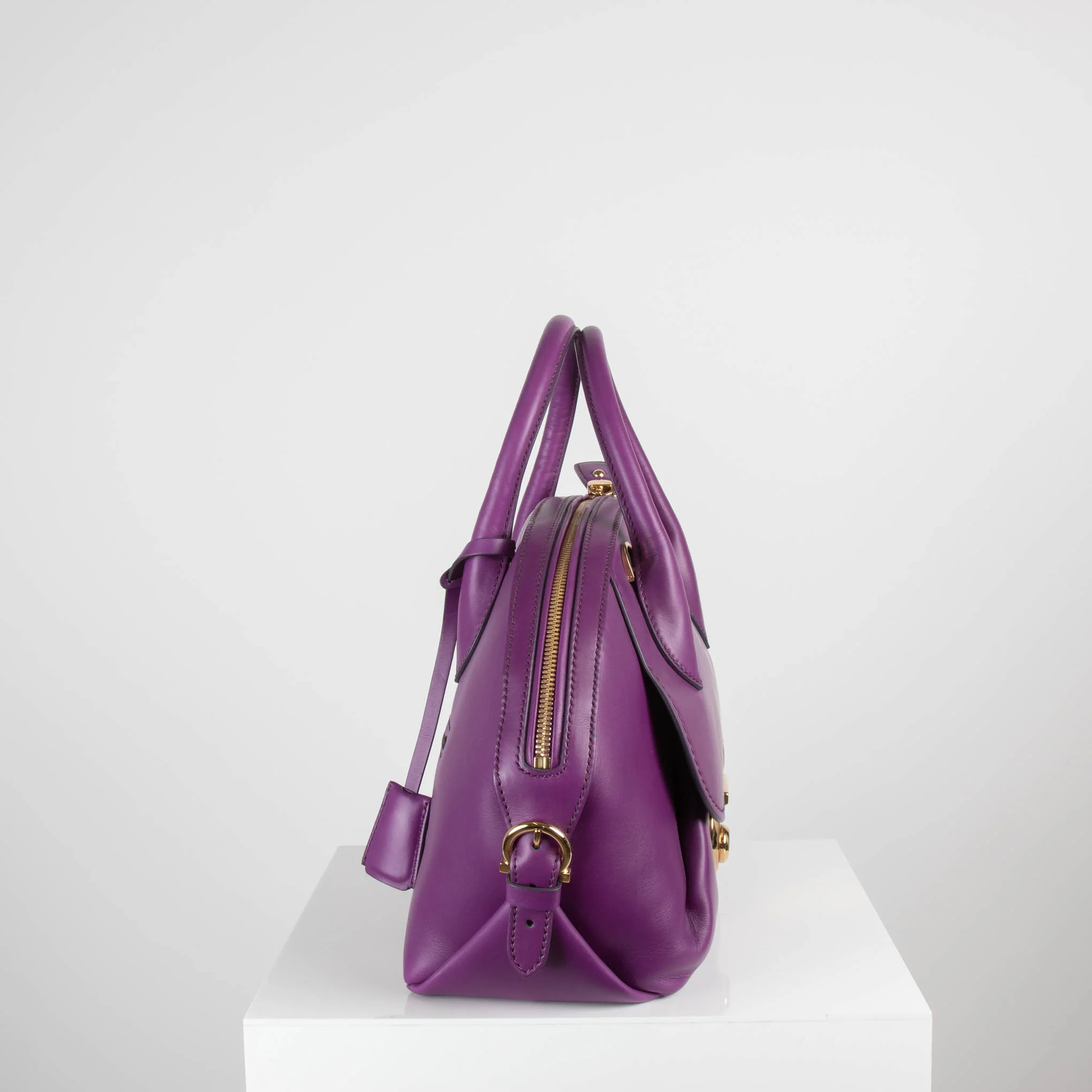 Salvatore Ferragamo Purple Bowling Tote - Image 3