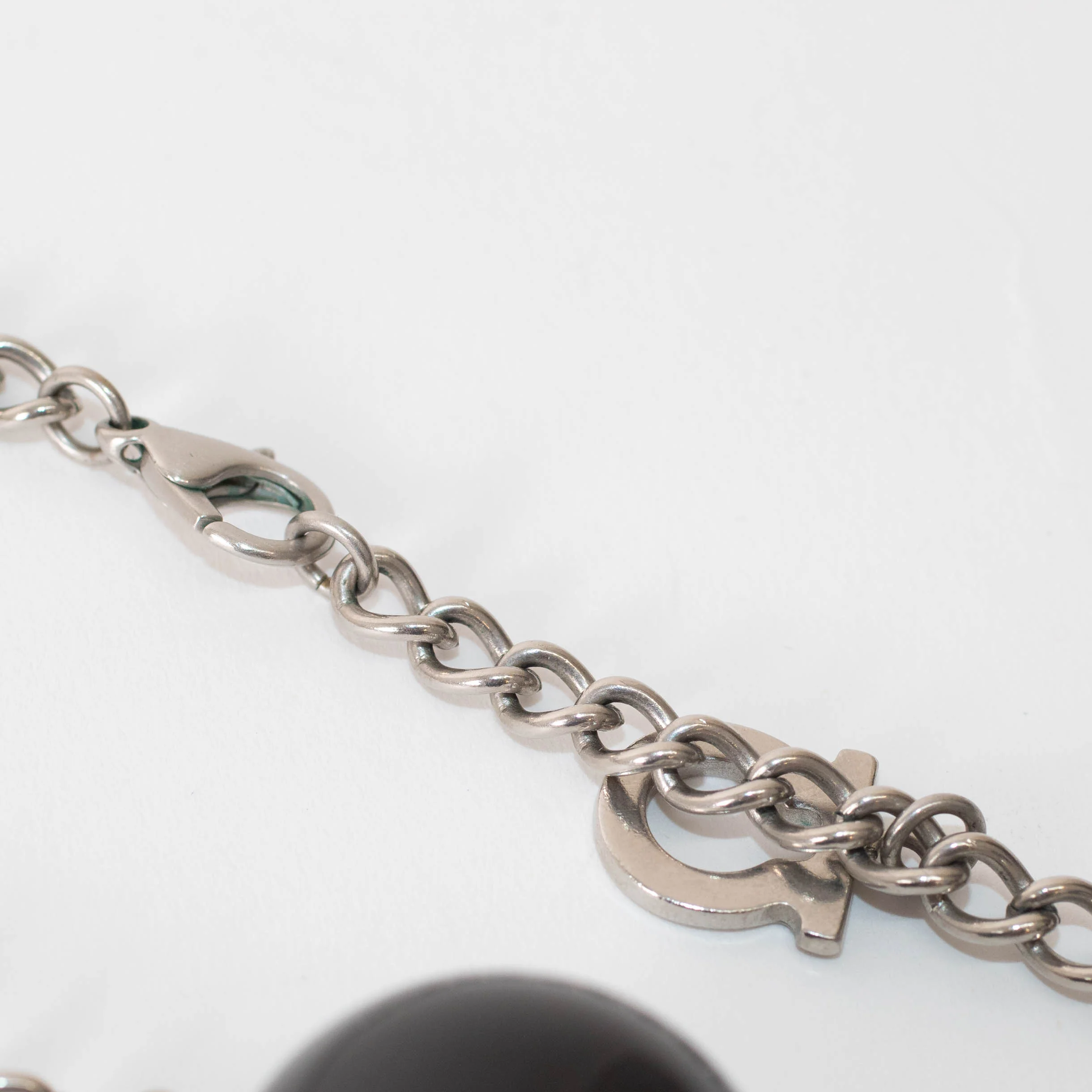 Salvatore Ferragamo Sliver Black Large Faux Pearl Chain Necklace - Image 4