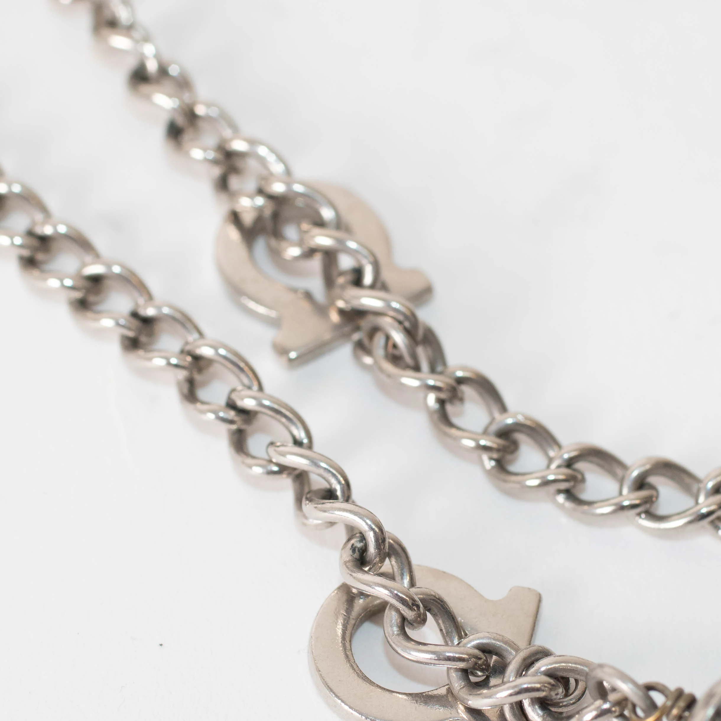 Salvatore Ferragamo Sliver Black Large Faux Pearl Chain Necklace - Image 6
