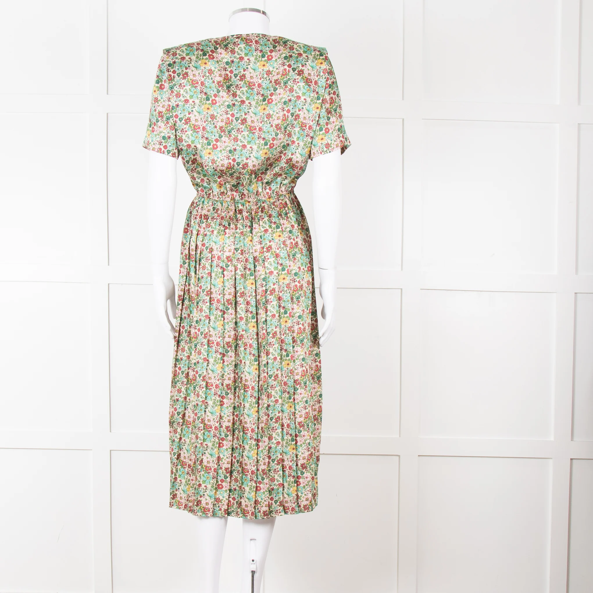 Sandro Cream Green Red Floral V Neck Short Sleeve Dress - Image 5