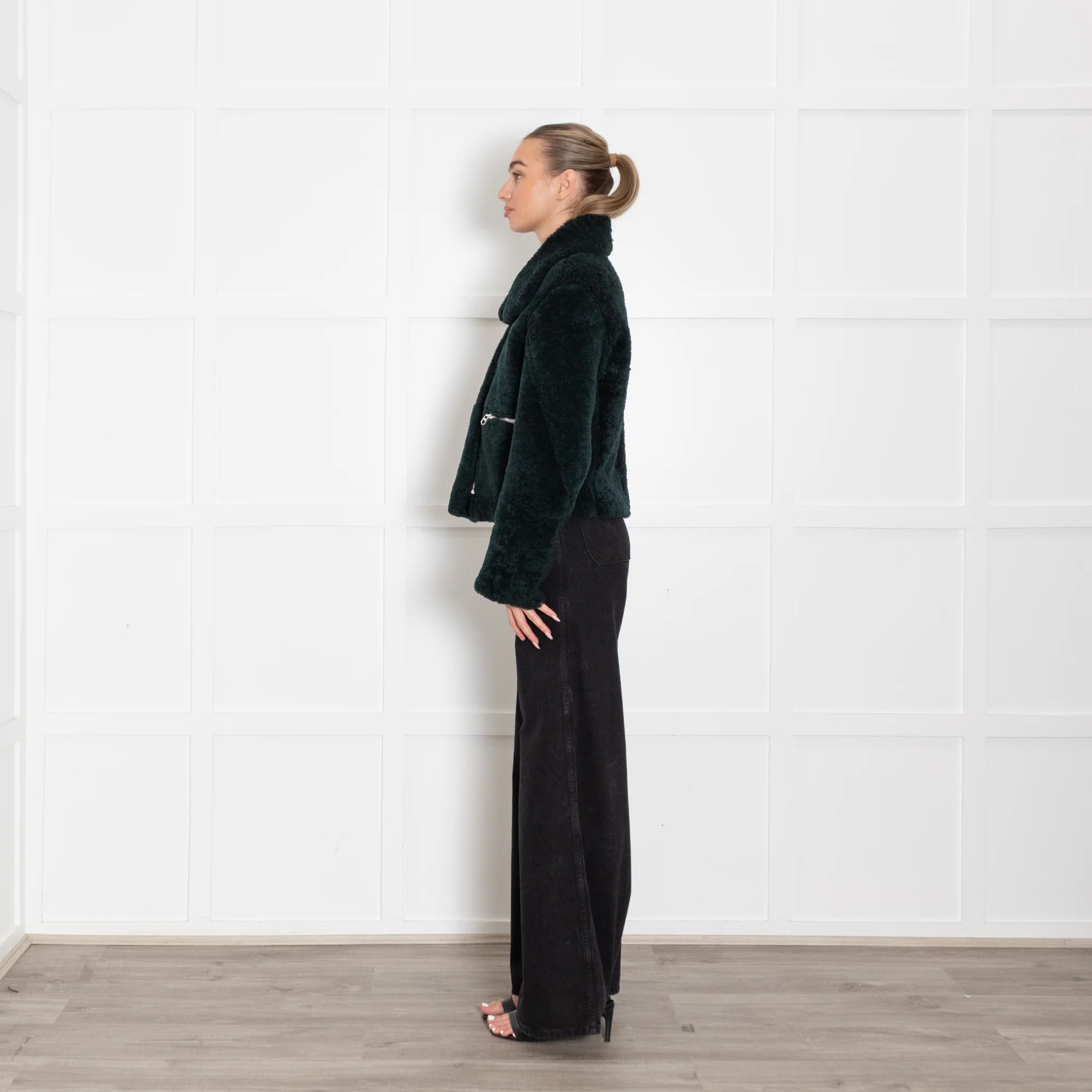 Sandro Dark Green Sheepskin Zip Up Short Jacket - Image 4