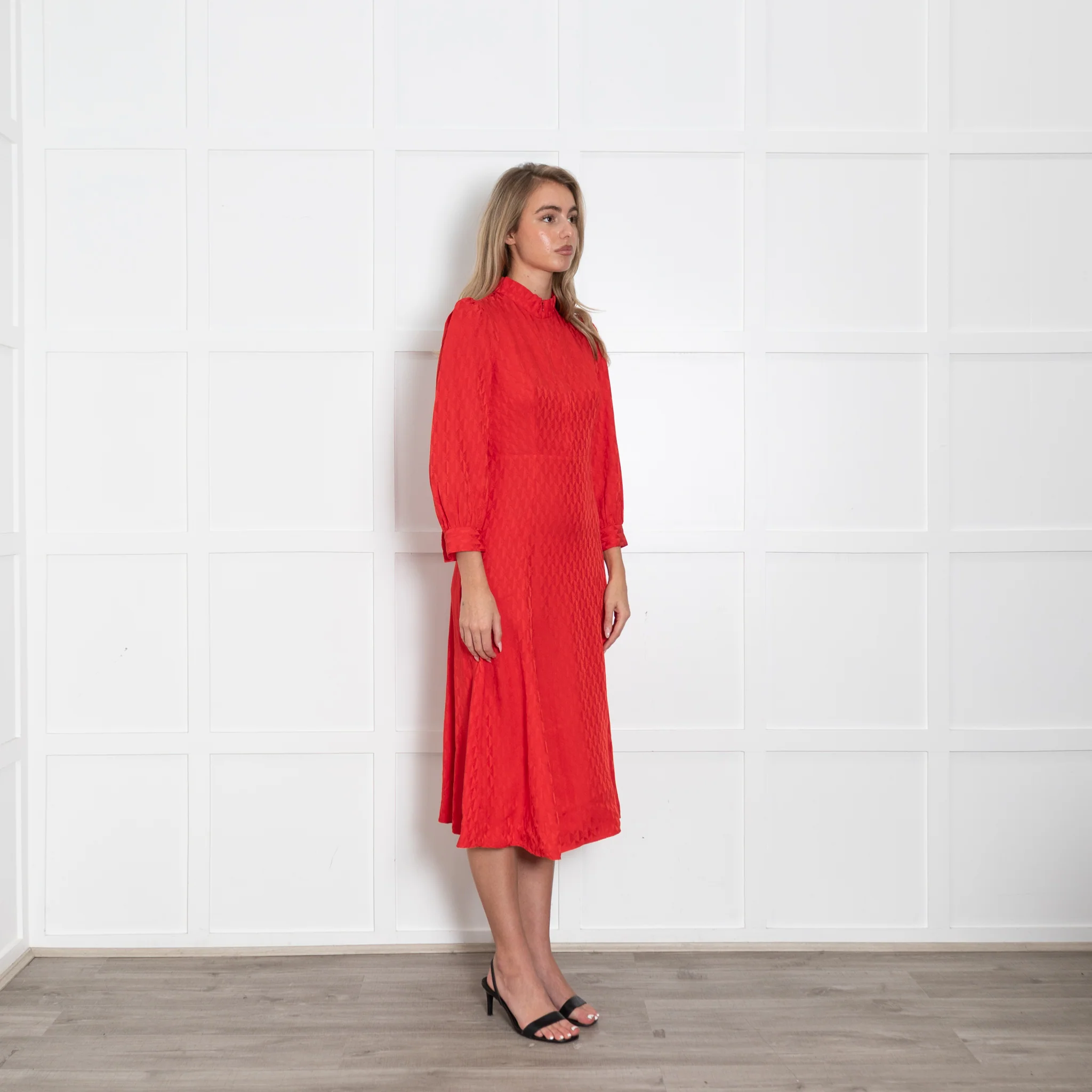 Sandro Hot Red Heart Motif Zip Neck Sleeved Dress - Image 7