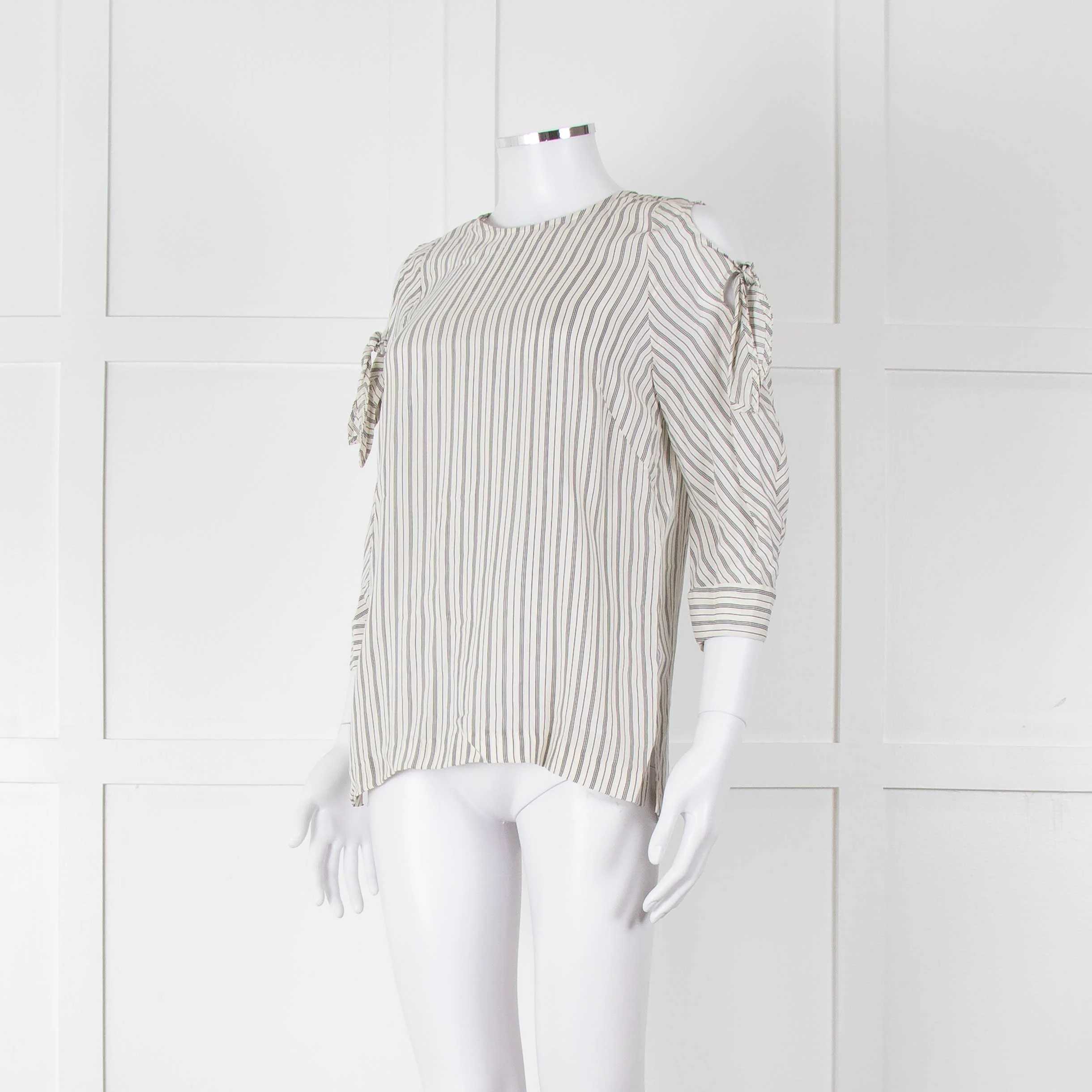 Sandro White Black Pin Striped Cut Out Shoulder Top - Image 8