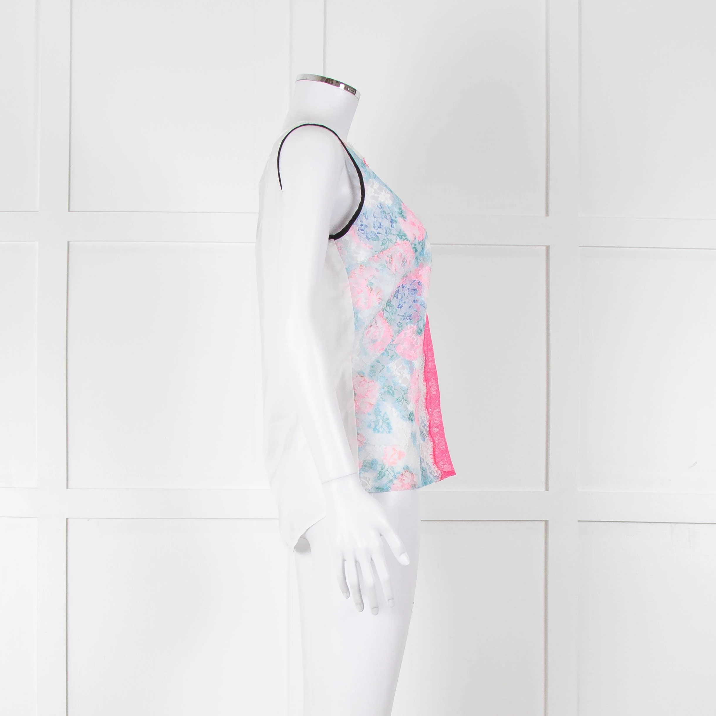 Sandro White Neon Pink Lace Front Sleeveless Top - Image 3
