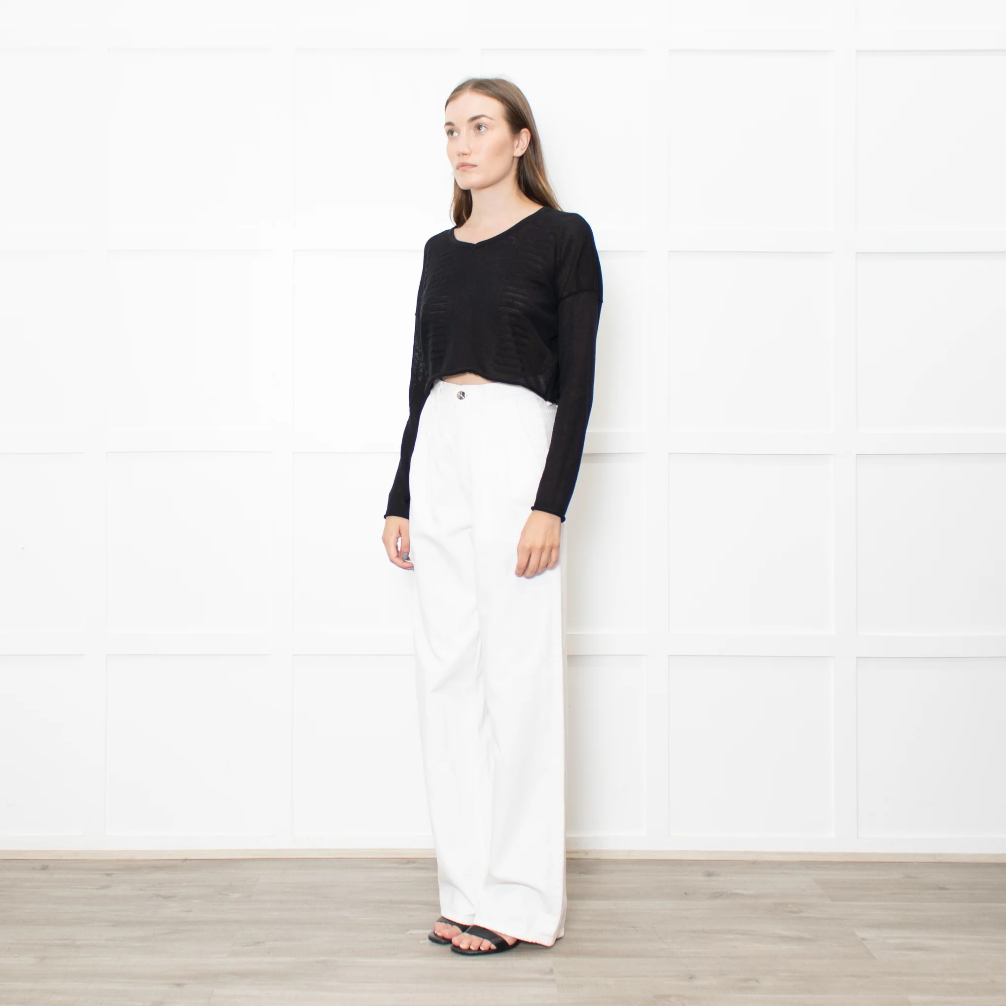 Sarah Pacini Black Knitted Long Sleeve Crop Top - Image 3