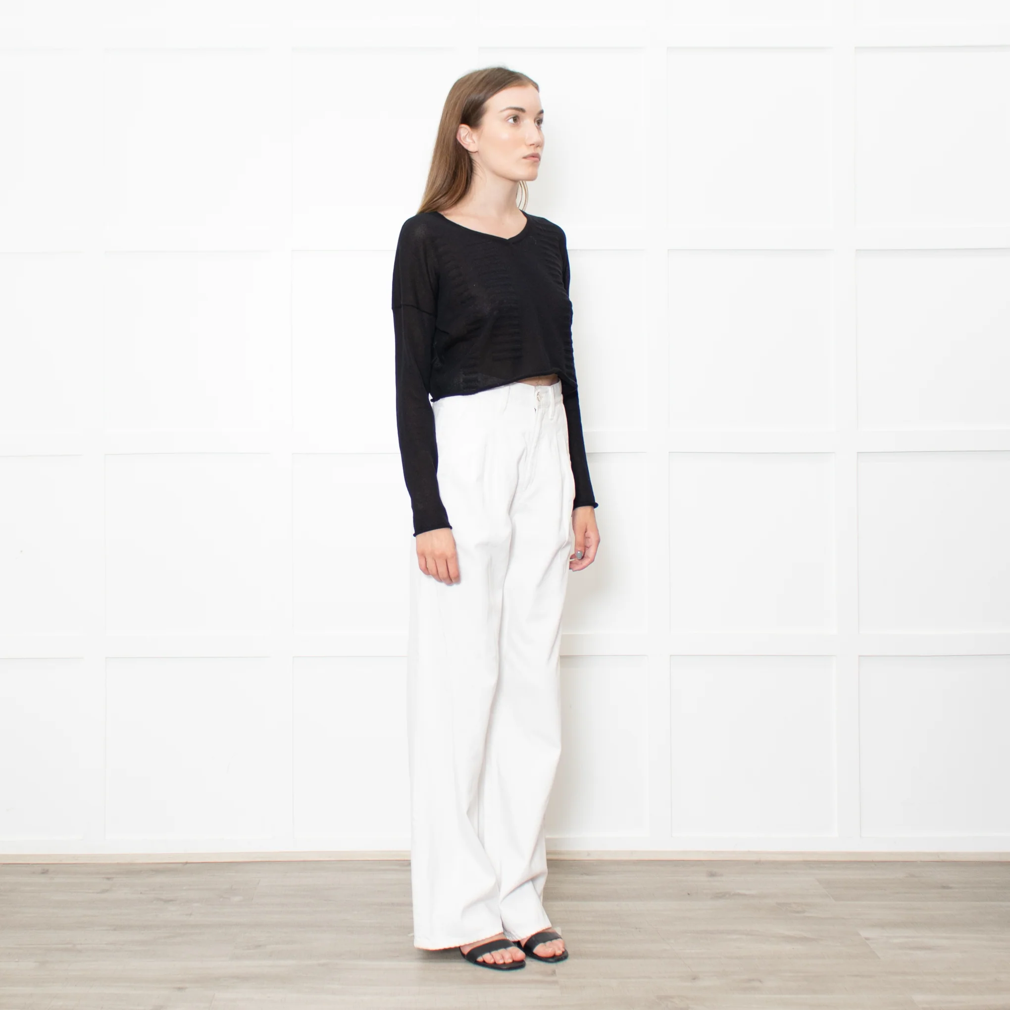 Sarah Pacini Black Knitted Long Sleeve Crop Top - Image 7