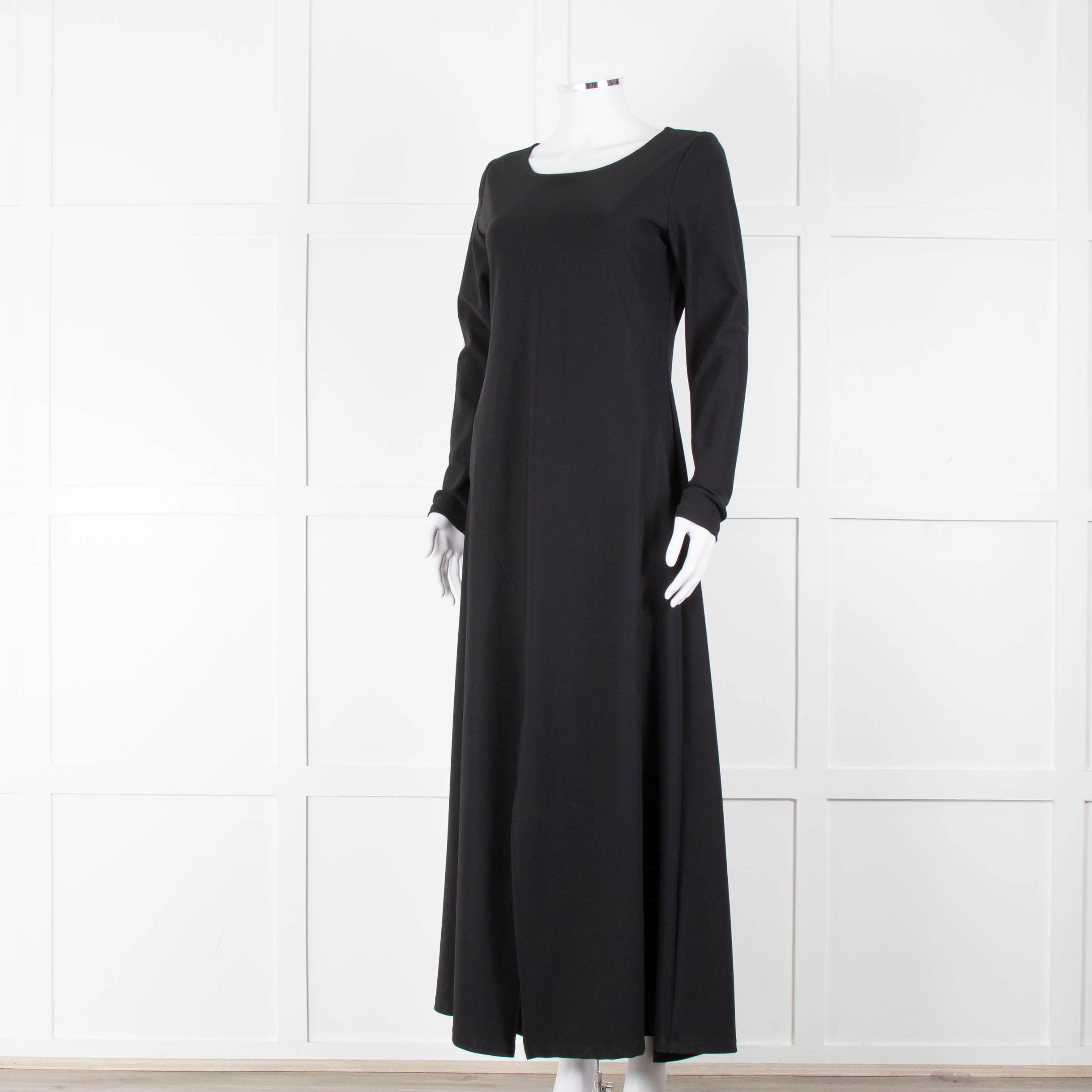 Sarah Pacini Black Spilt Bottom Long Dress - Image 8