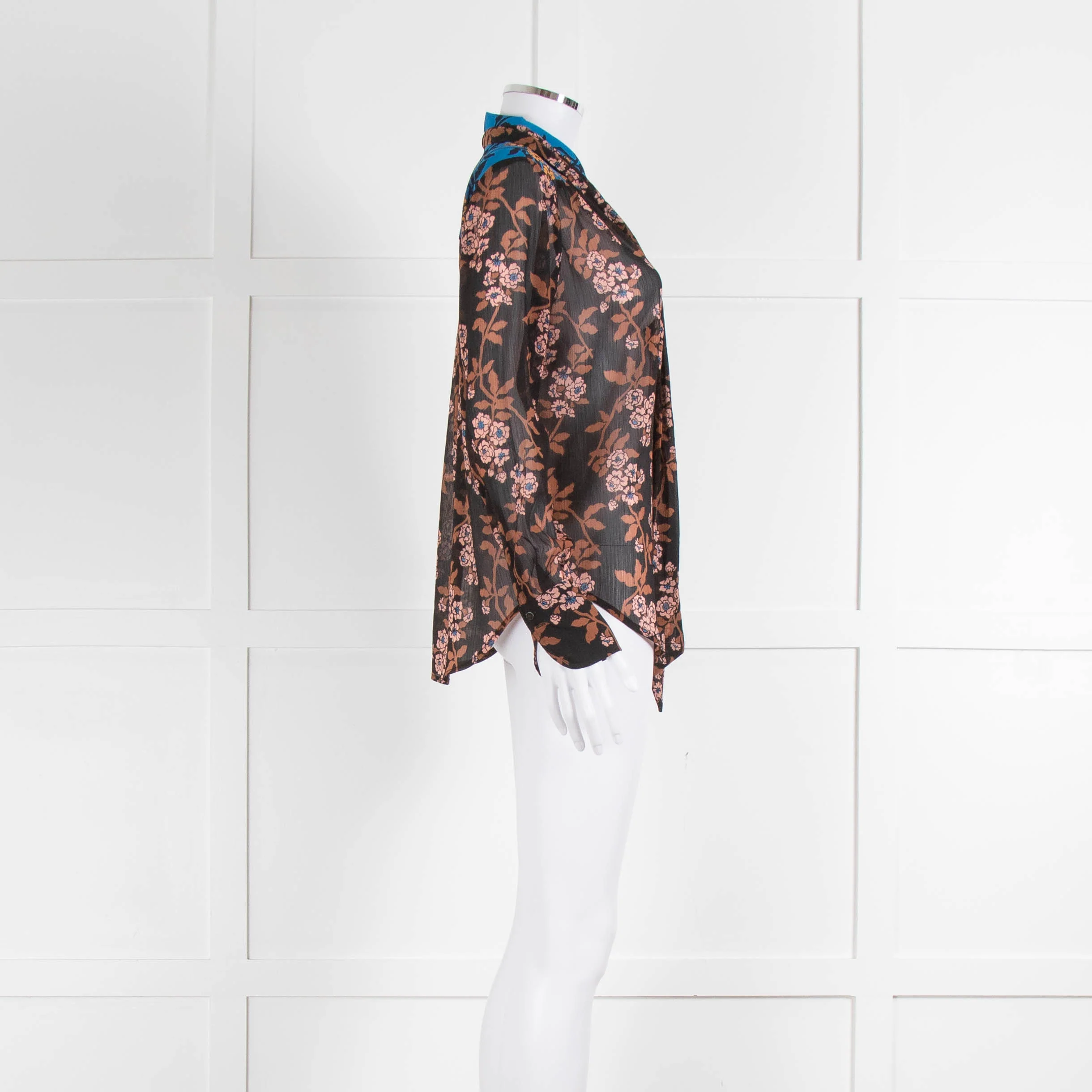 Scotch and Soda Floral Blouse with Electric Blue Shoulders and Tie Neck - Image 2