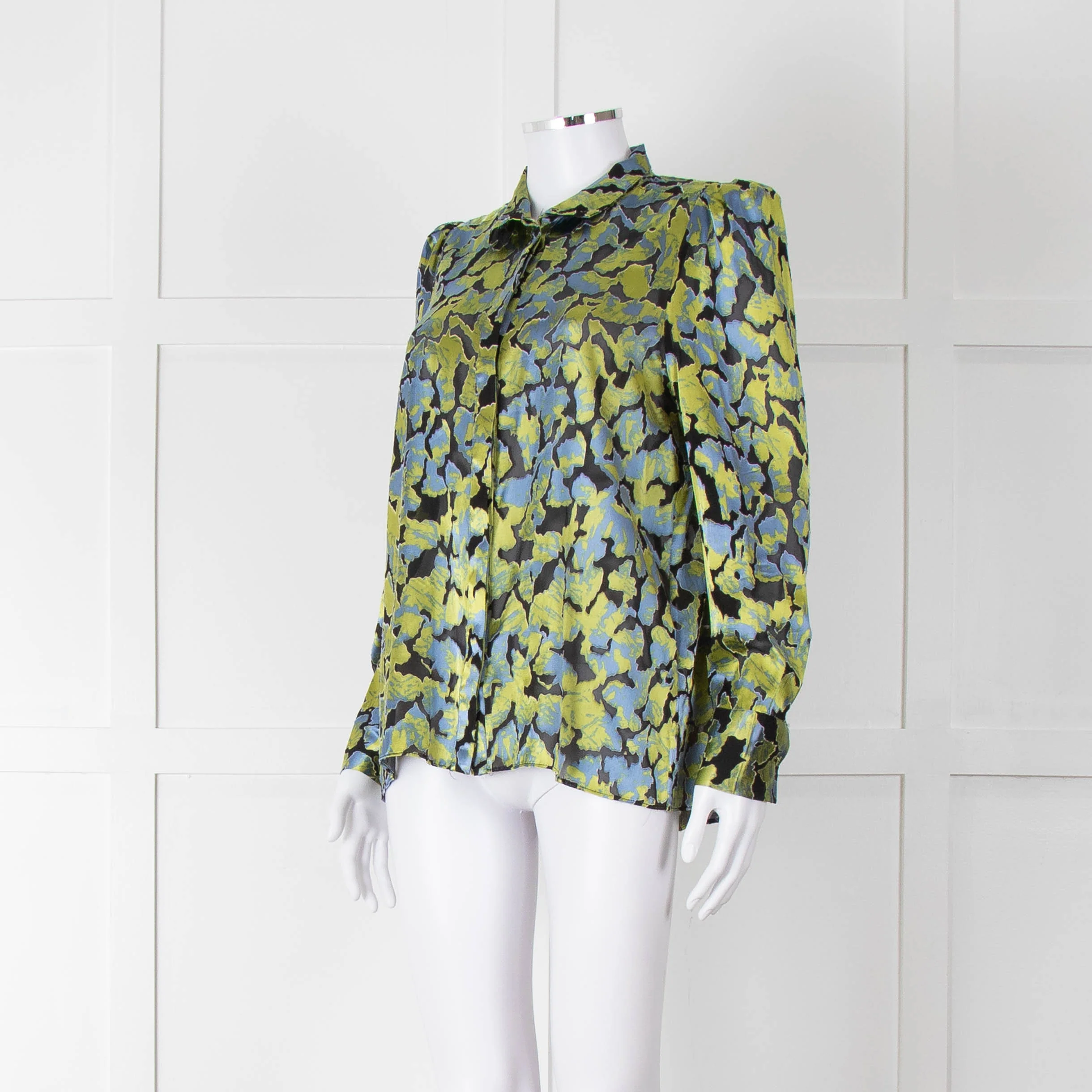 Second Female Green And Blue Flower Pattern Shirt - Image 8