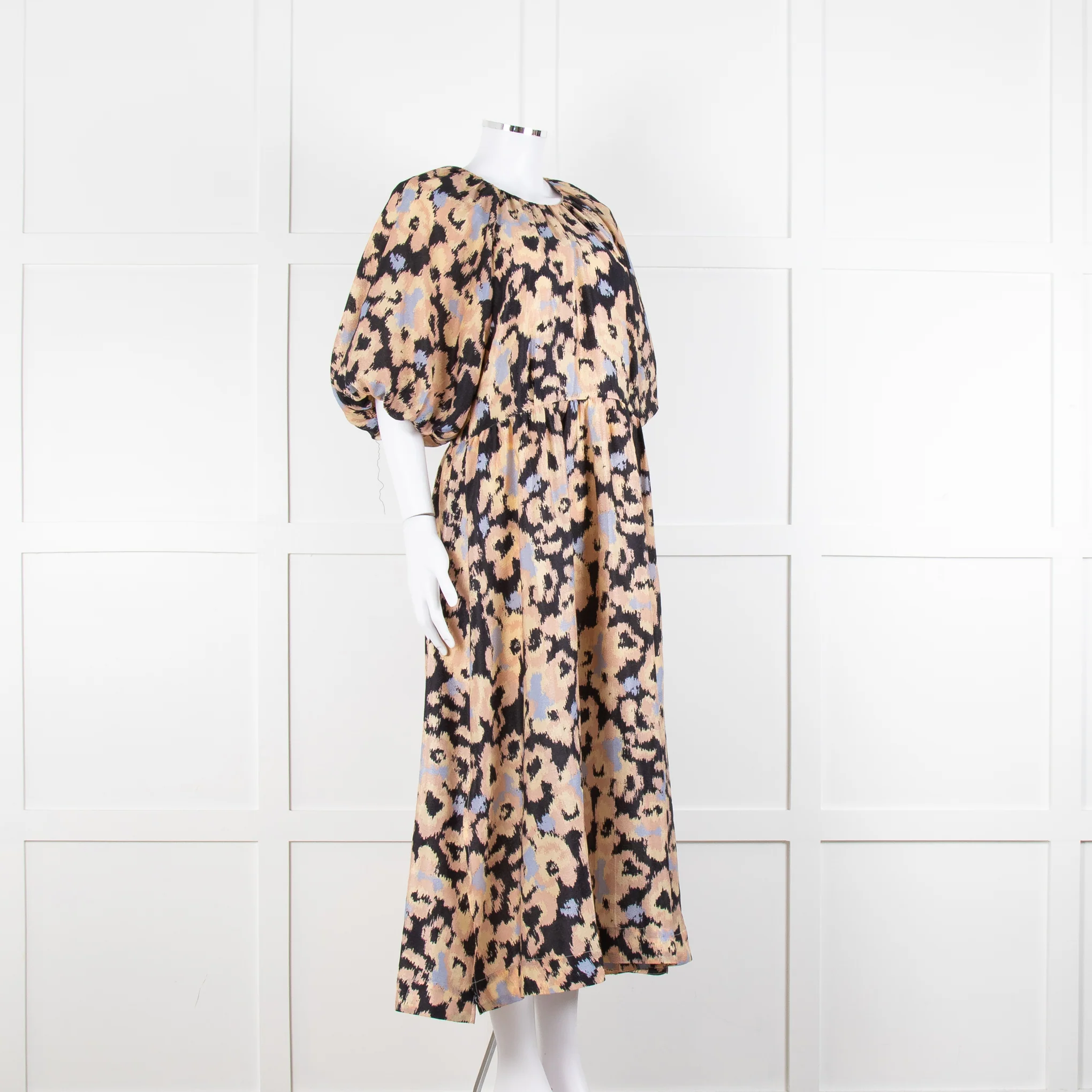 Second Female Black Patterned Print Dropped Waist Midi Dress - Image 2