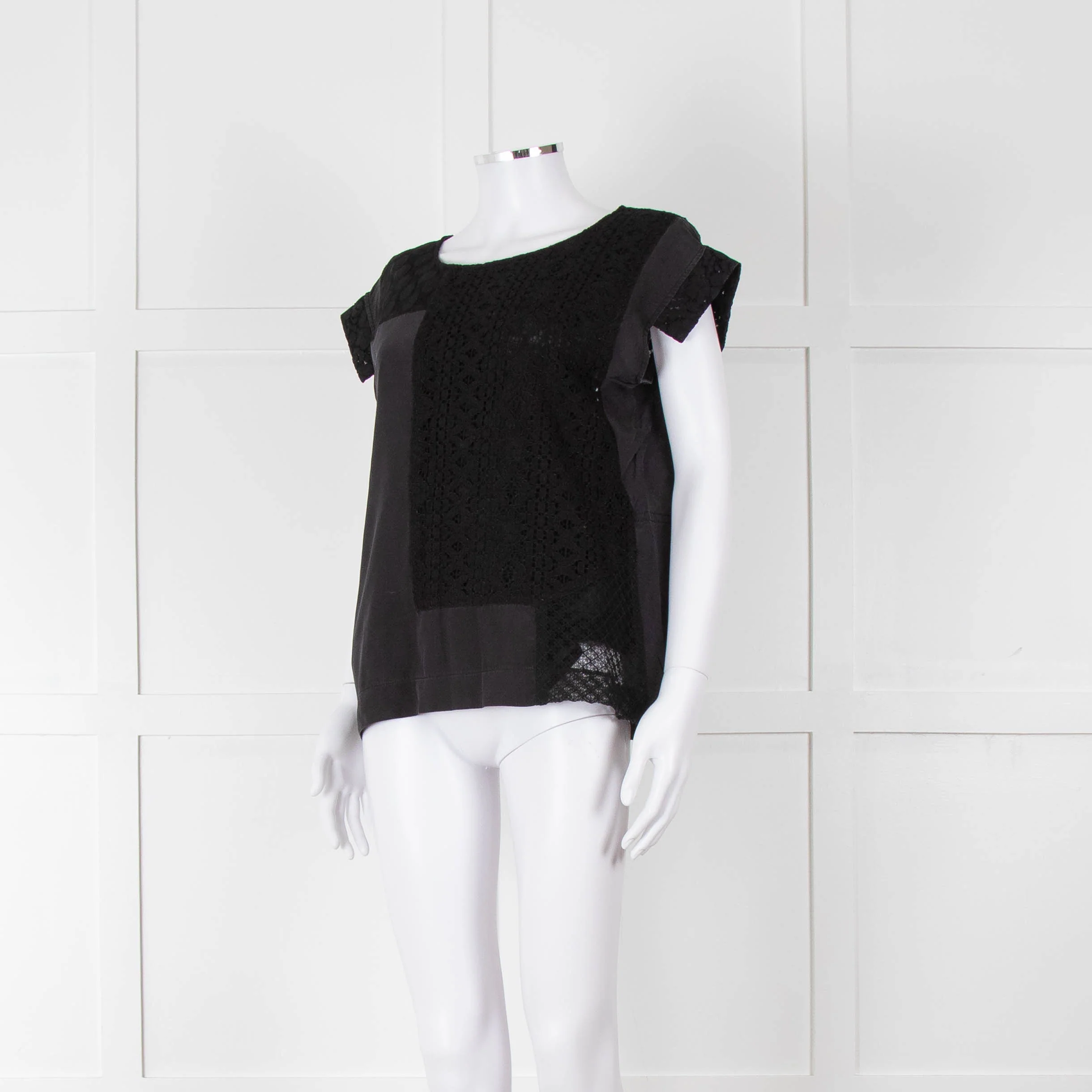 See By Chloe Black Silk Lace Short Sleeve Top - Image 8