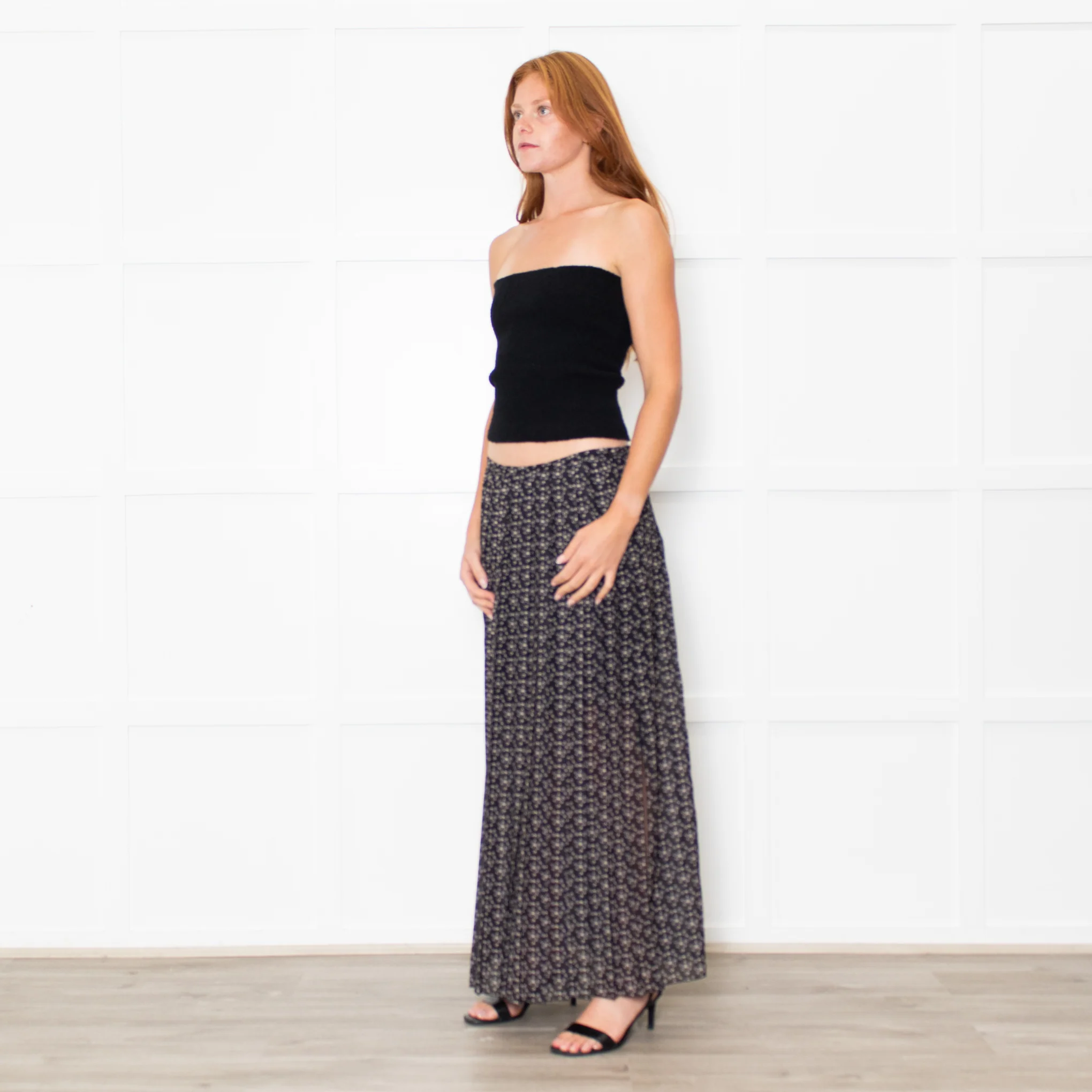 See By Chloe Black White Ditzy Floral Pleated Maxi Skirt - Image 3