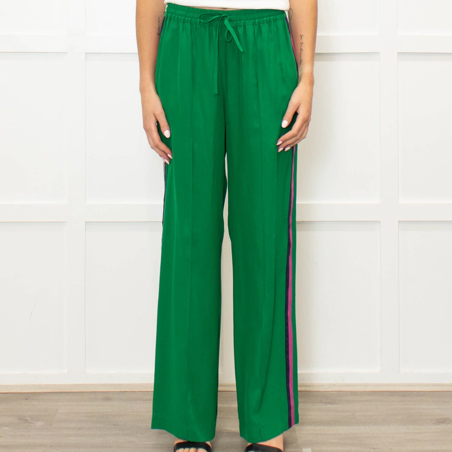 Serena Bute Green Silk Pink Side Stripe Trousers - Image 2