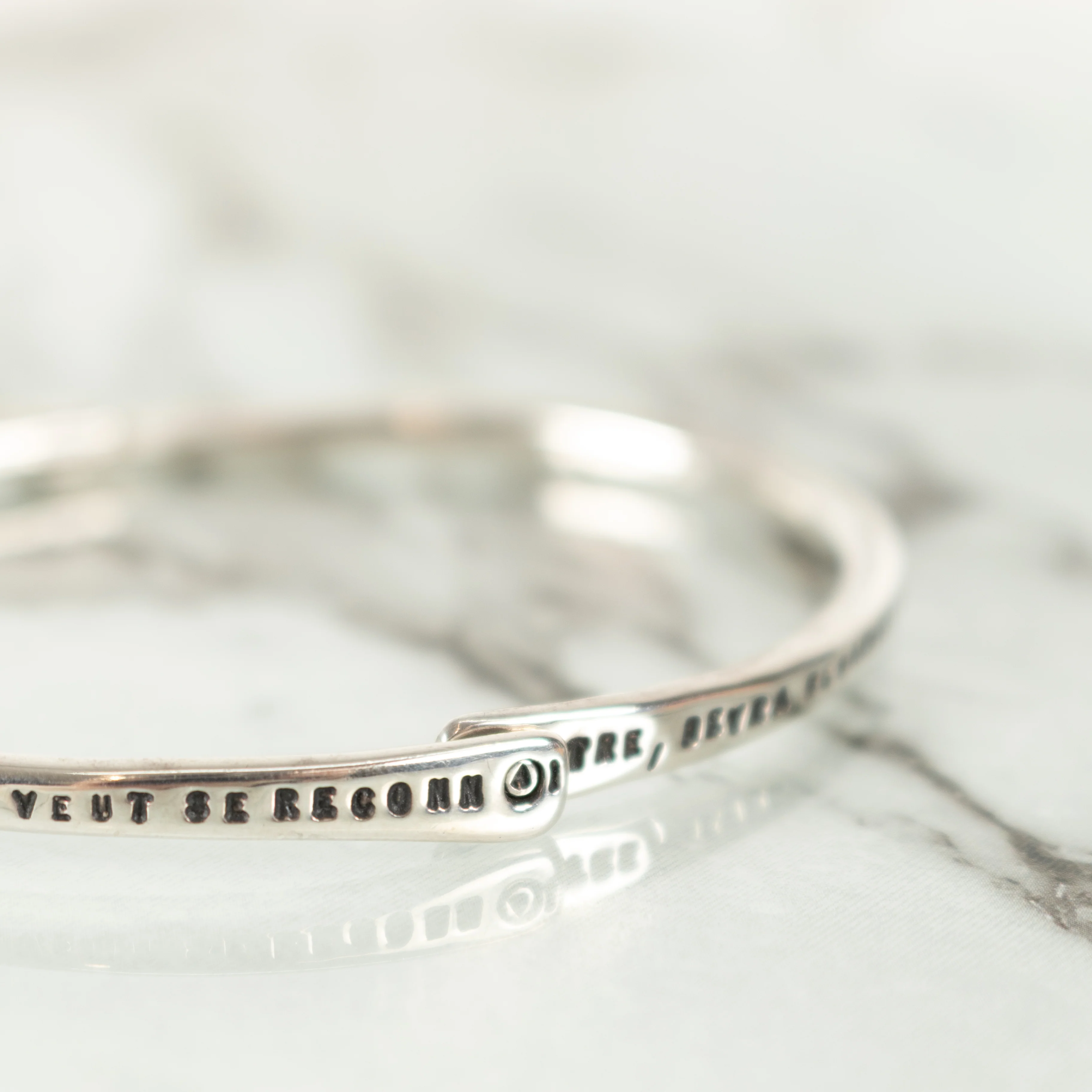 Serge Thoraval Silver "Reflet" Bracelet - Image 7