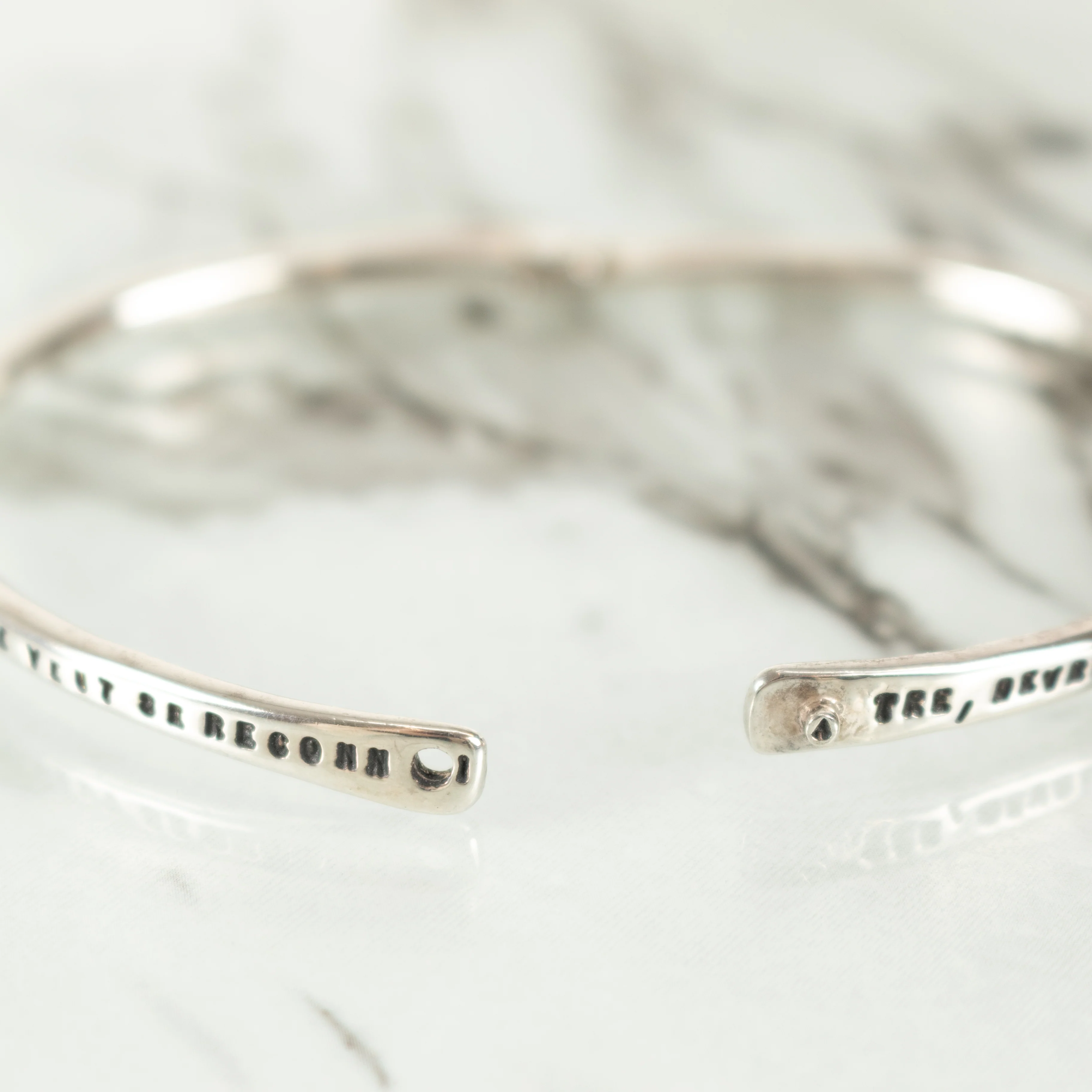 Serge Thoraval Silver "Reflet" Bracelet - Image 9