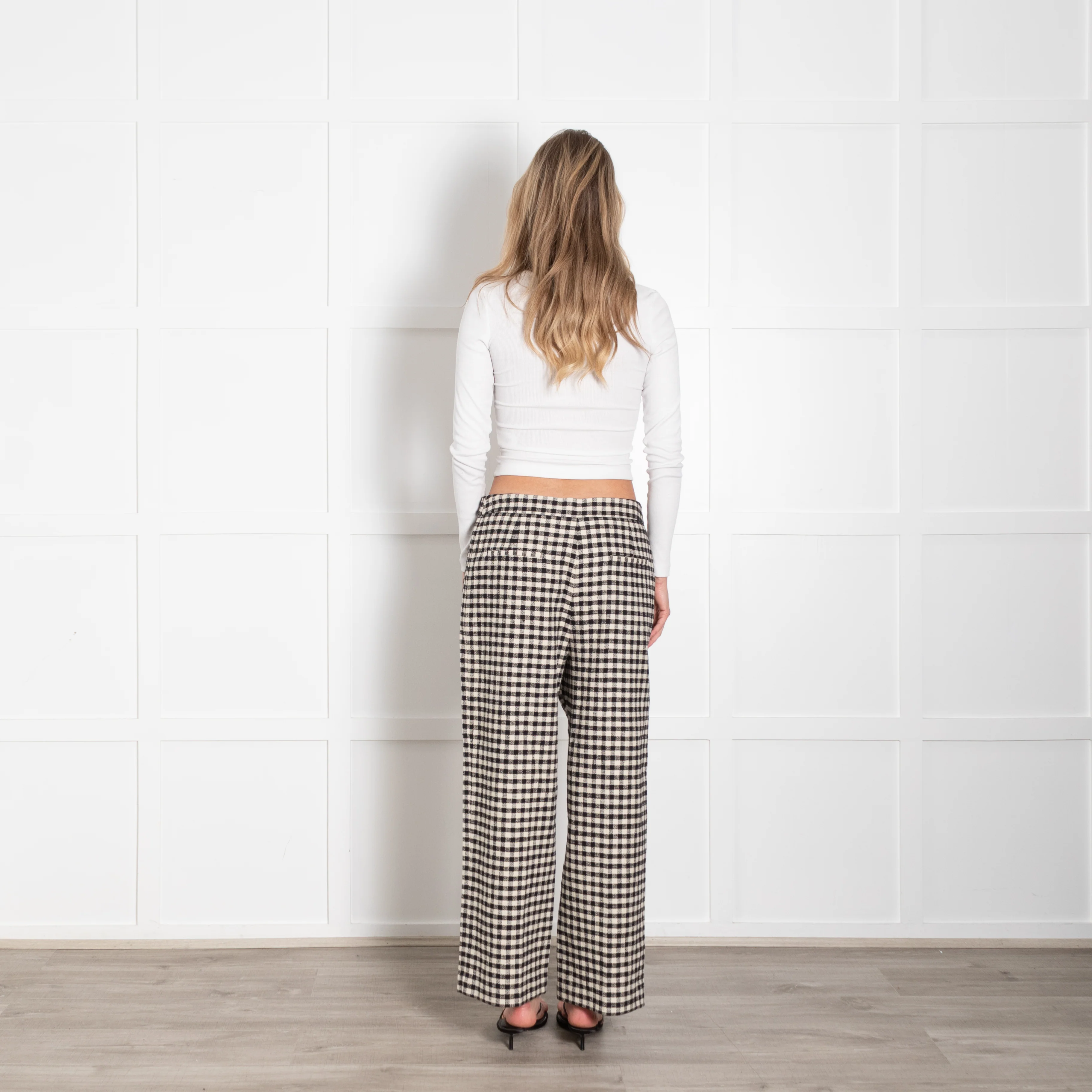 Sezane Black Cream Check Wide Leg Long Trousers - Image 5