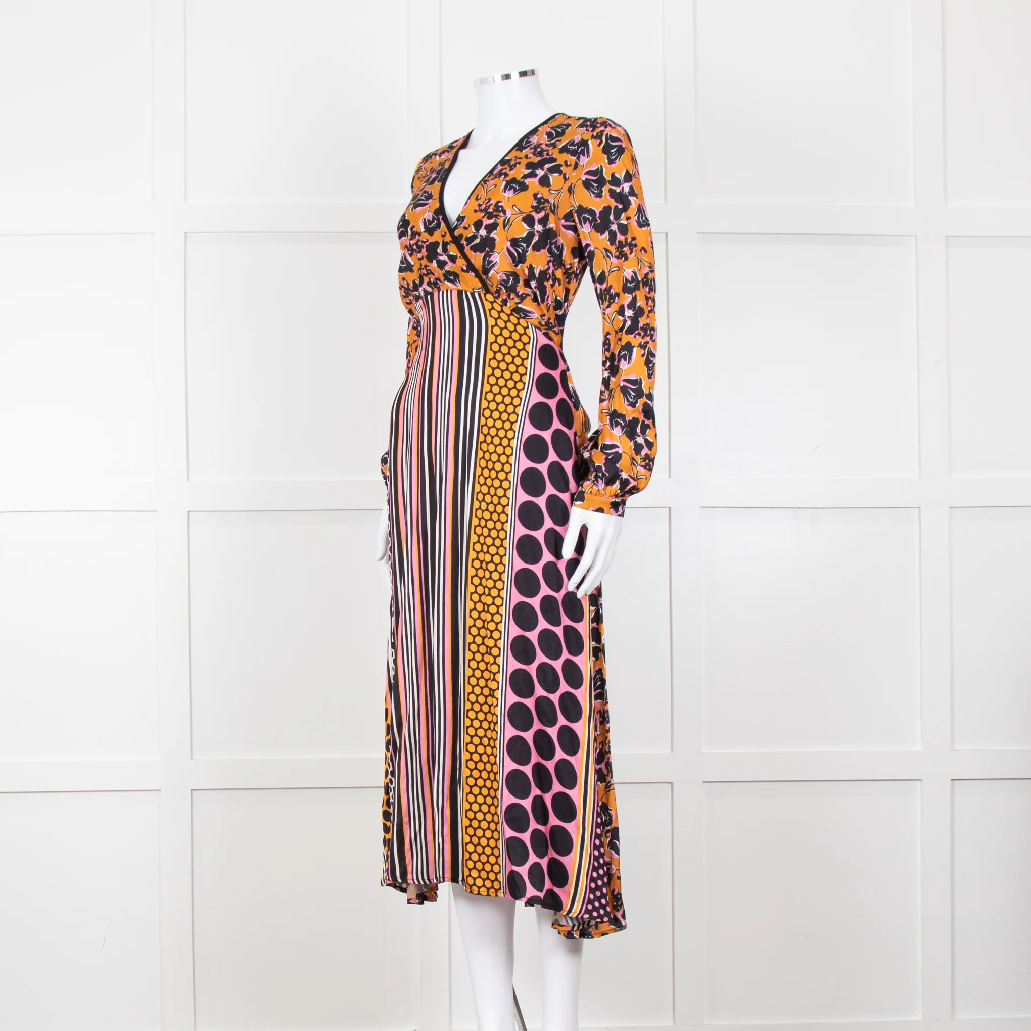 SFIZIO cramel Black Pink Multi Print V-Necked Dress - Image 2