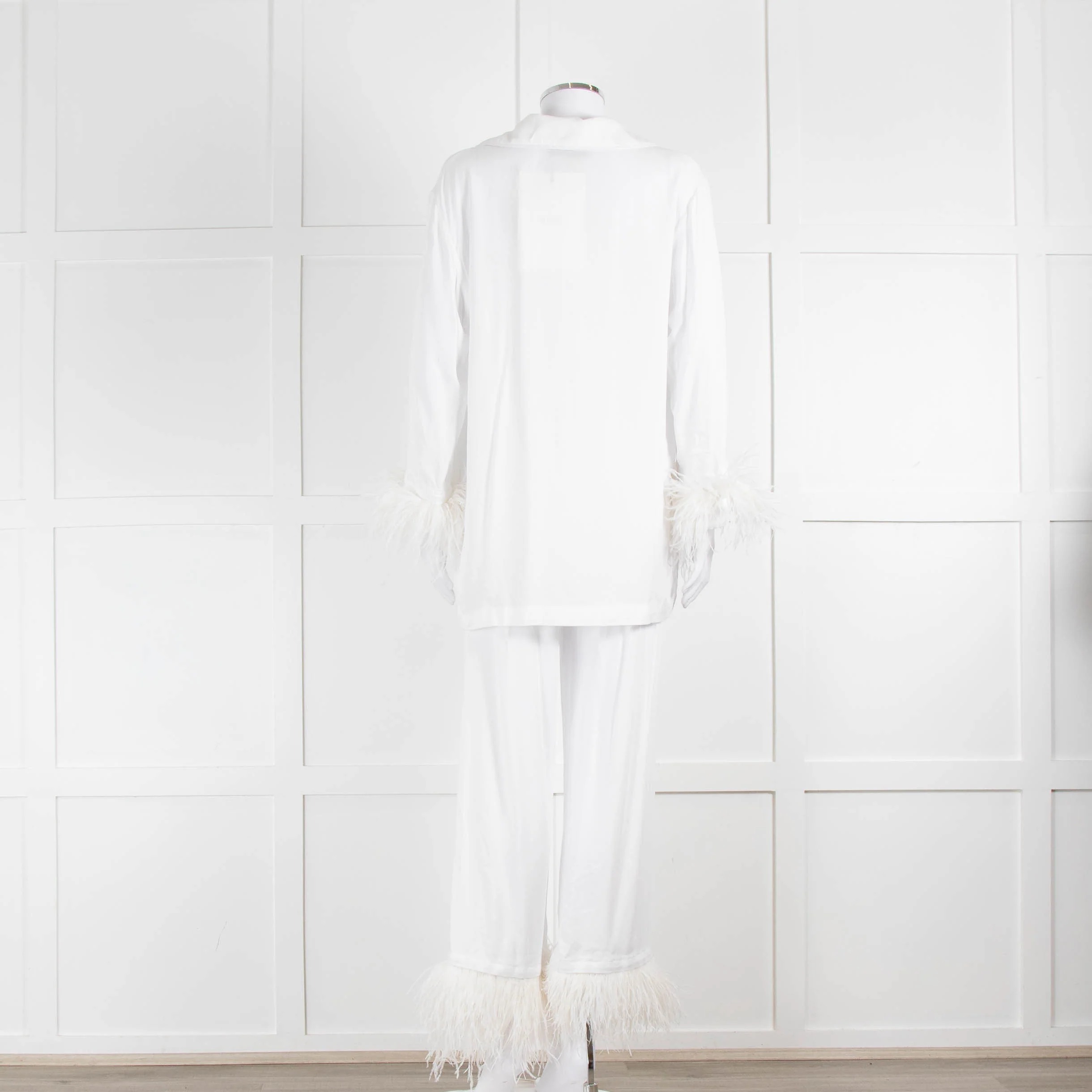 Sleeper Party White Feather Trimmed Pyjama Set - Image 5