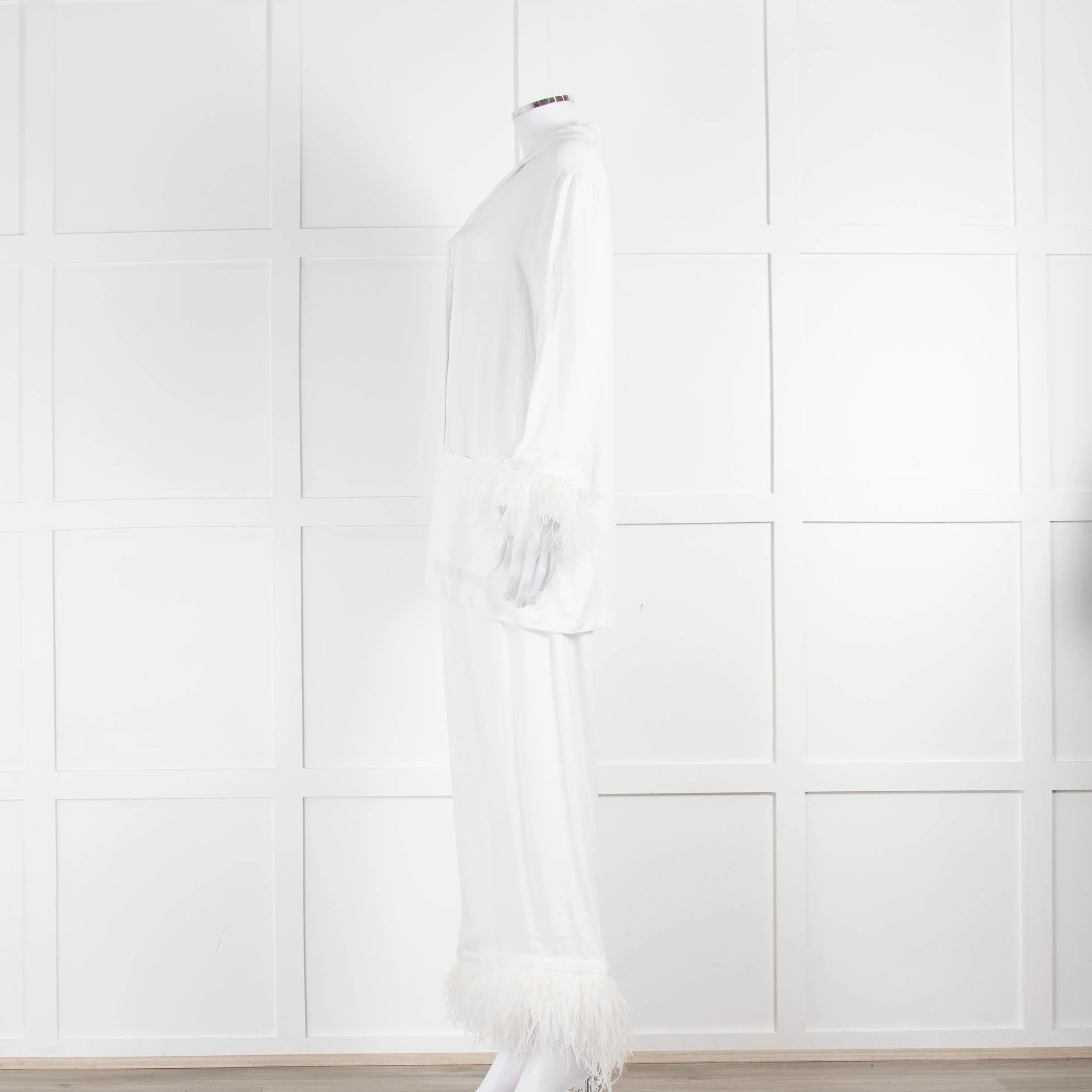 Sleeper Party White Feather Trimmed Pyjama Set - Image 7