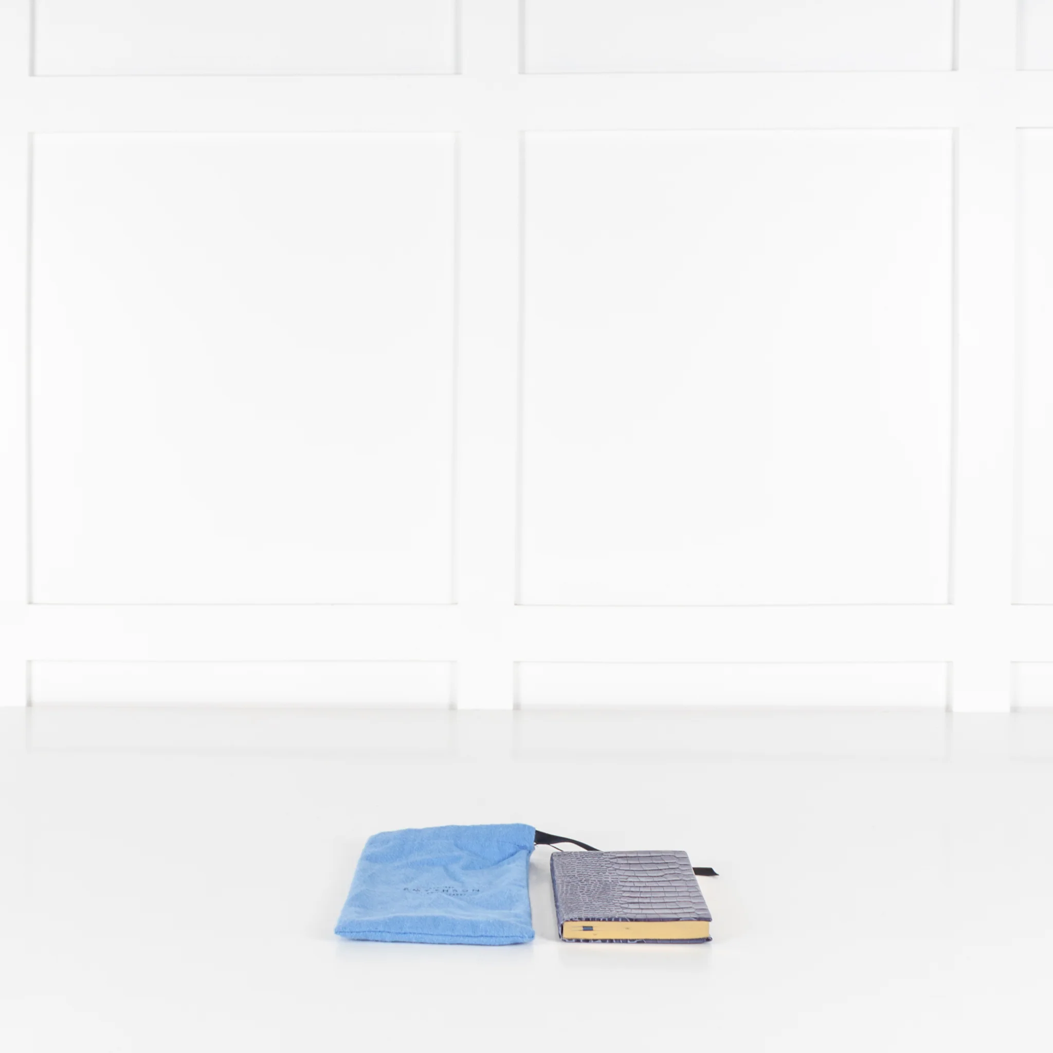Smythson Blue Panama Leather Notebook With Silk Lining - Image 12