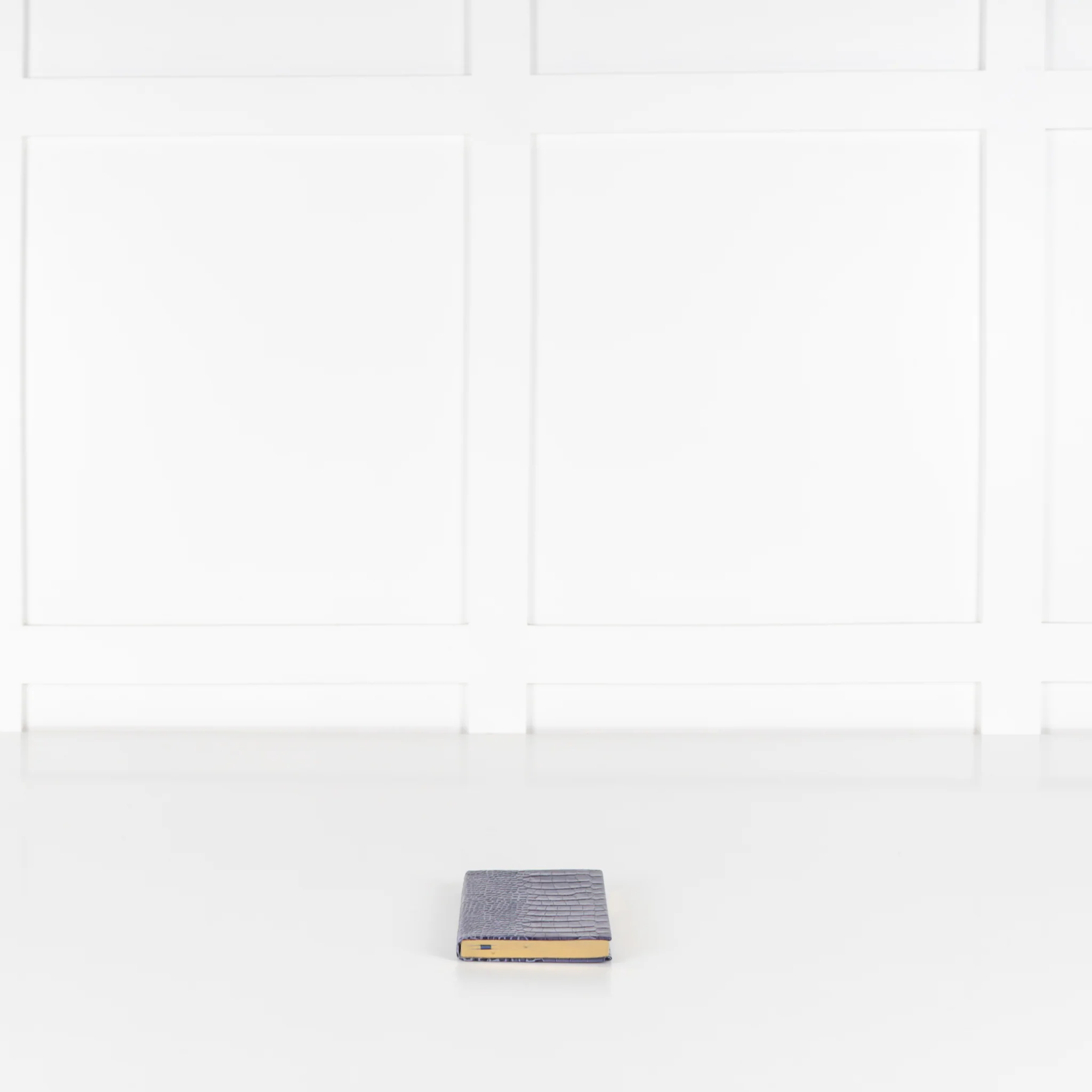 Smythson Blue Panama Leather Notebook With Silk Lining - Image 13