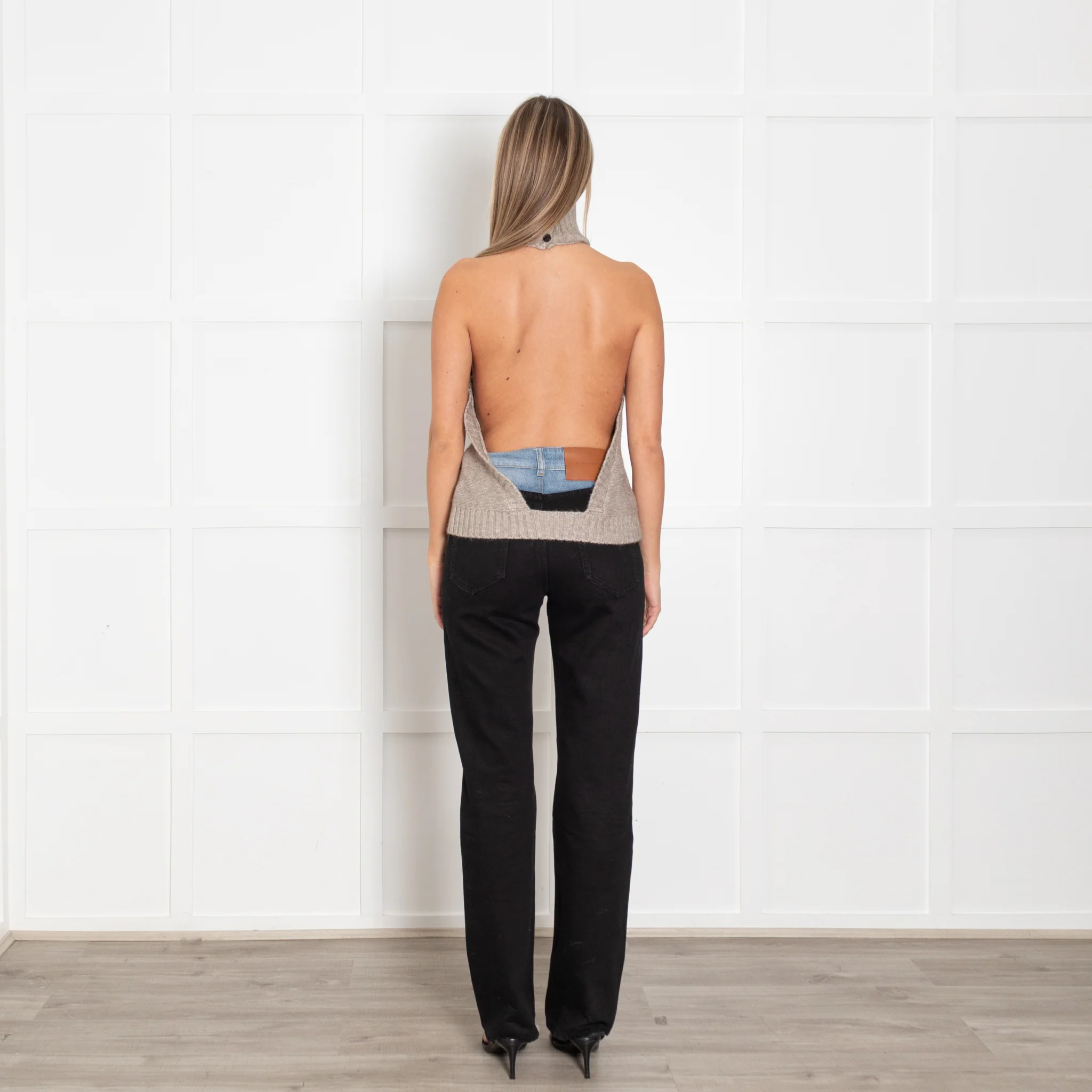 Source Unknown Beige Halterneck Cashmere Top - Image 6