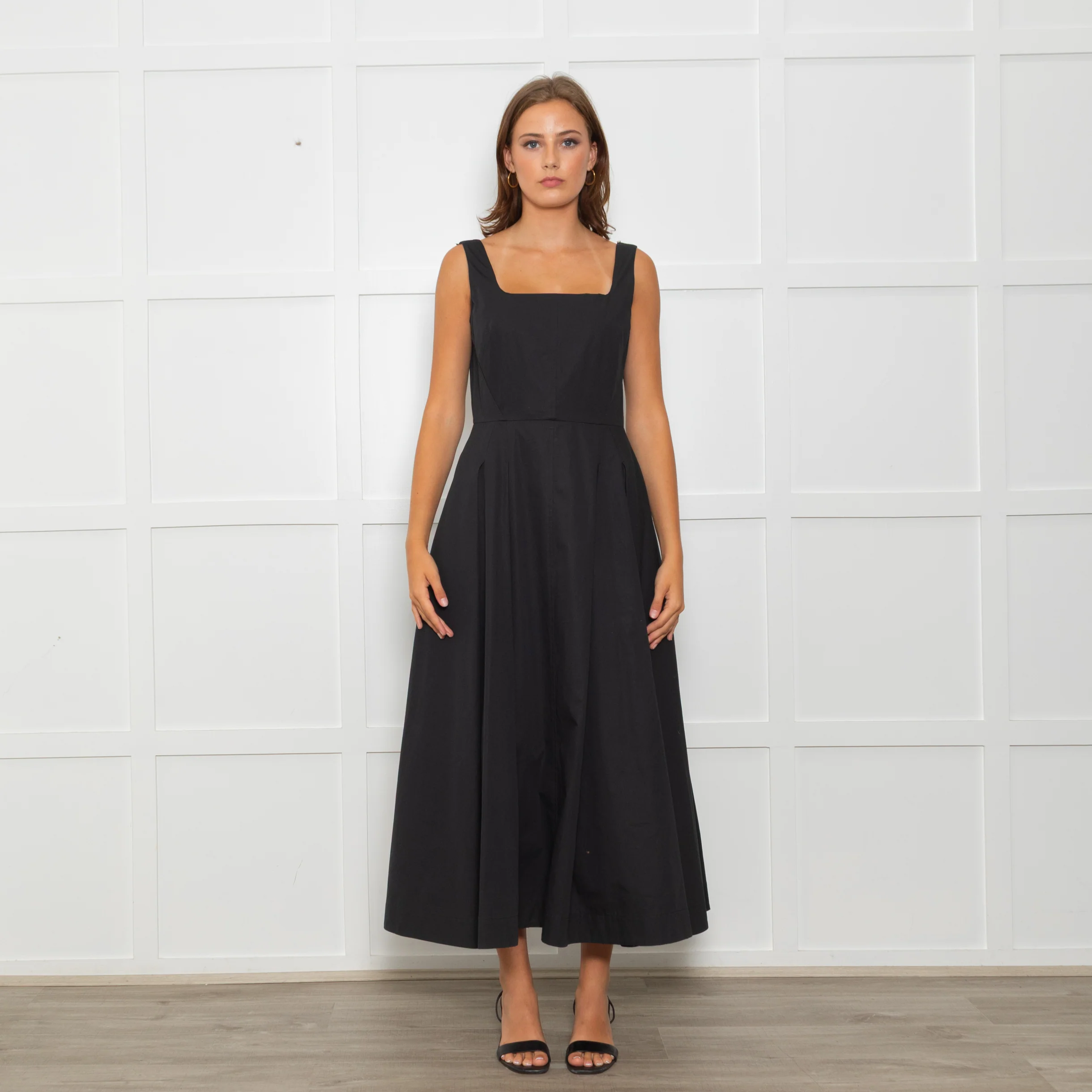 Sportmax Faida Black Square Scoop Neck Pleated Maxi Dress