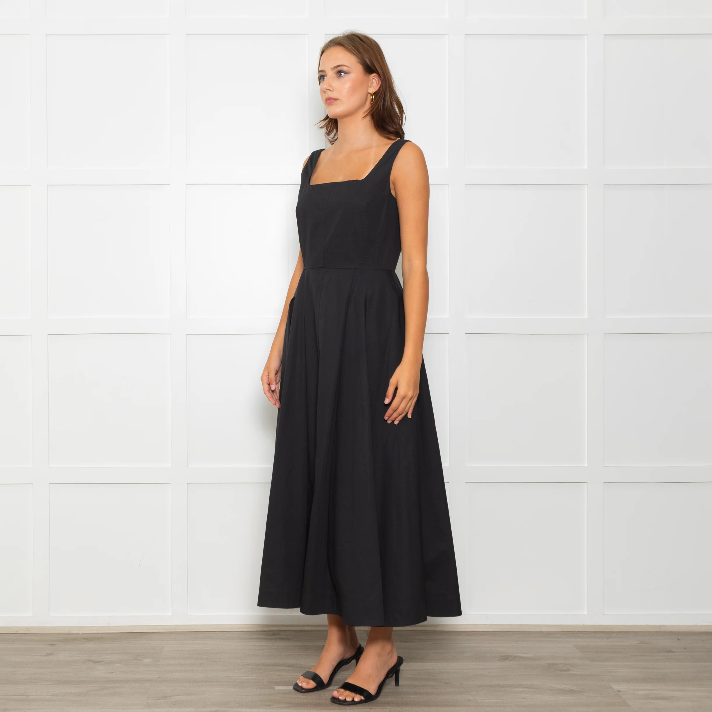 Sportmax Faida Black Square Scoop Neck Pleated Maxi Dress - Image 3