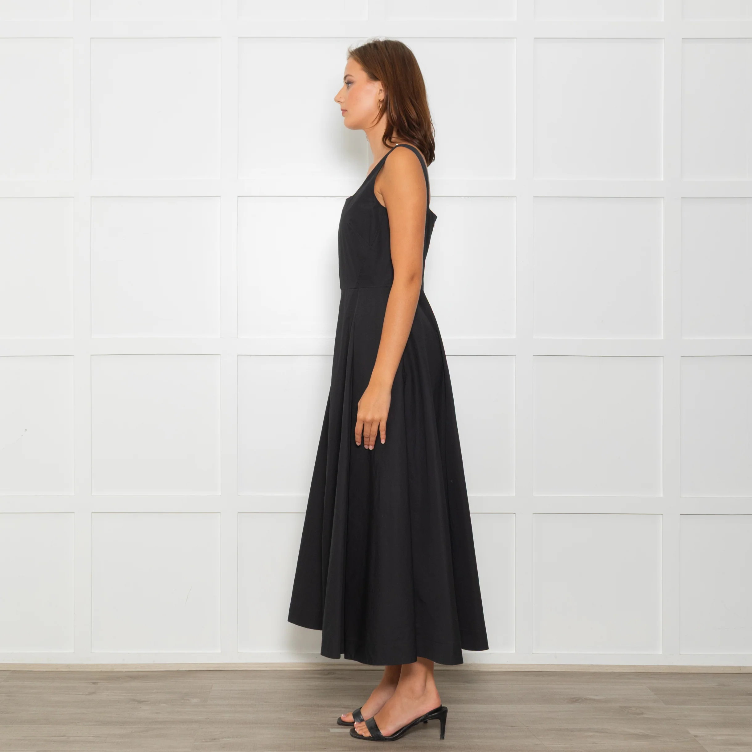 Sportmax Faida Black Square Scoop Neck Pleated Maxi Dress - Image 4