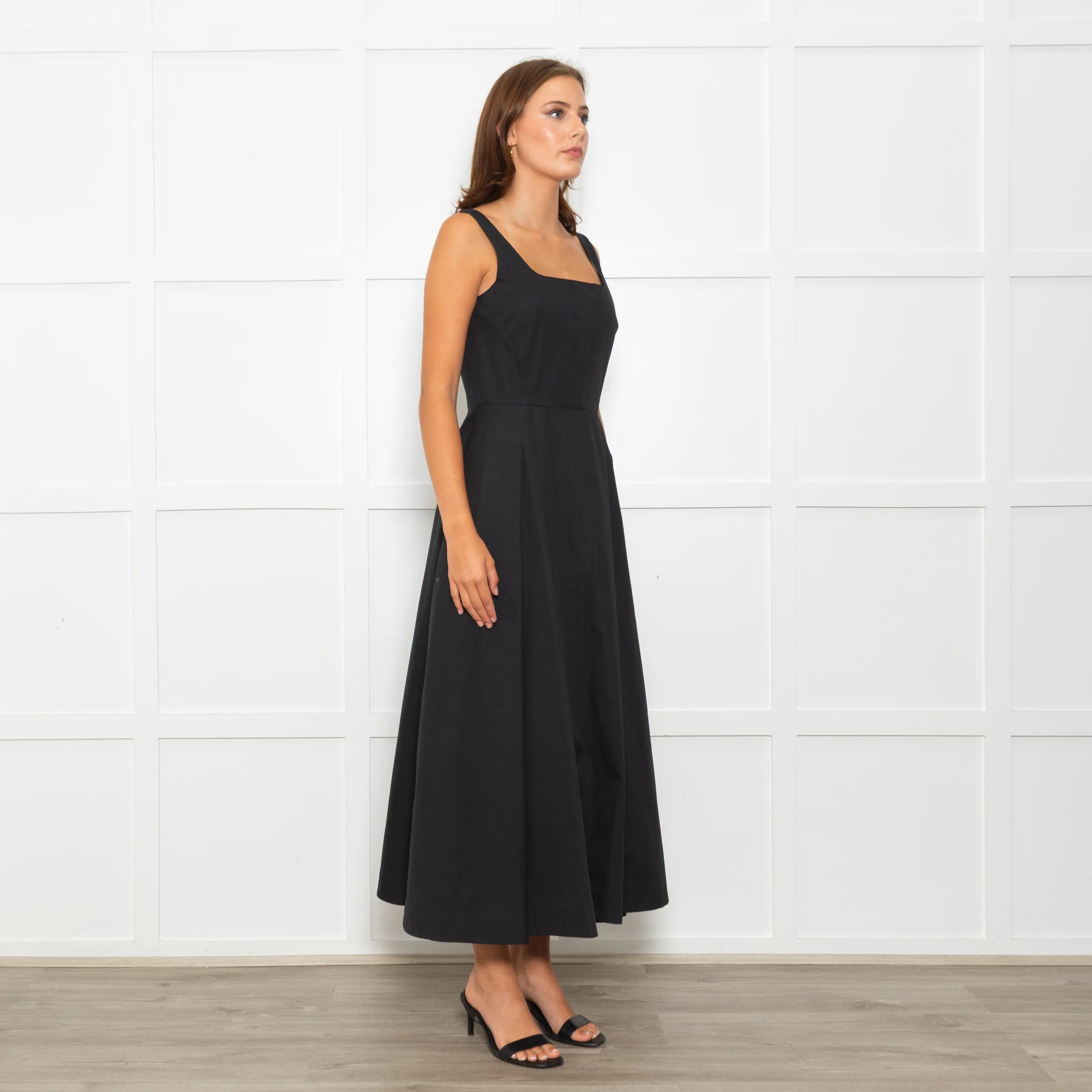 Sportmax Faida Black Square Scoop Neck Pleated Maxi Dress - Image 7