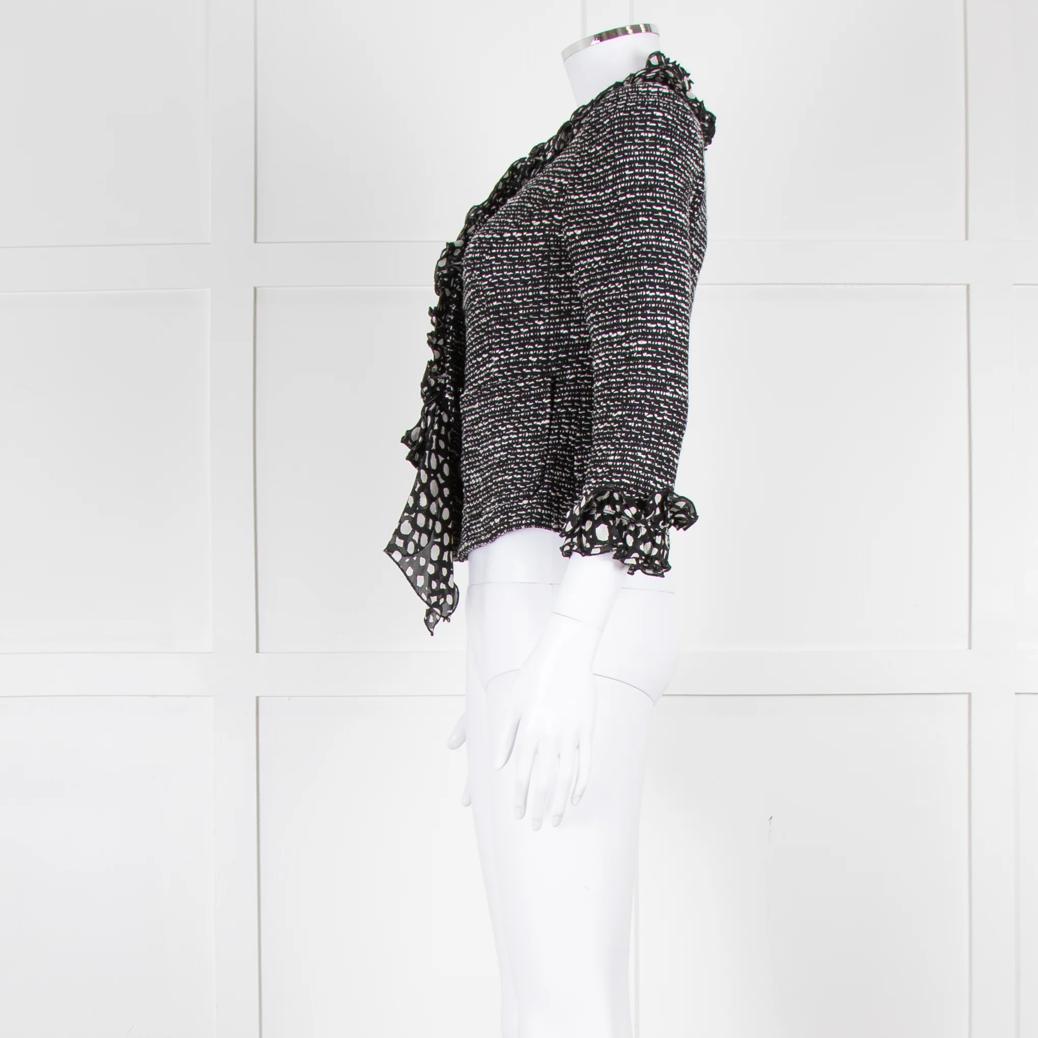 St John Black White Knit Frill Trim Jacket - Image 7
