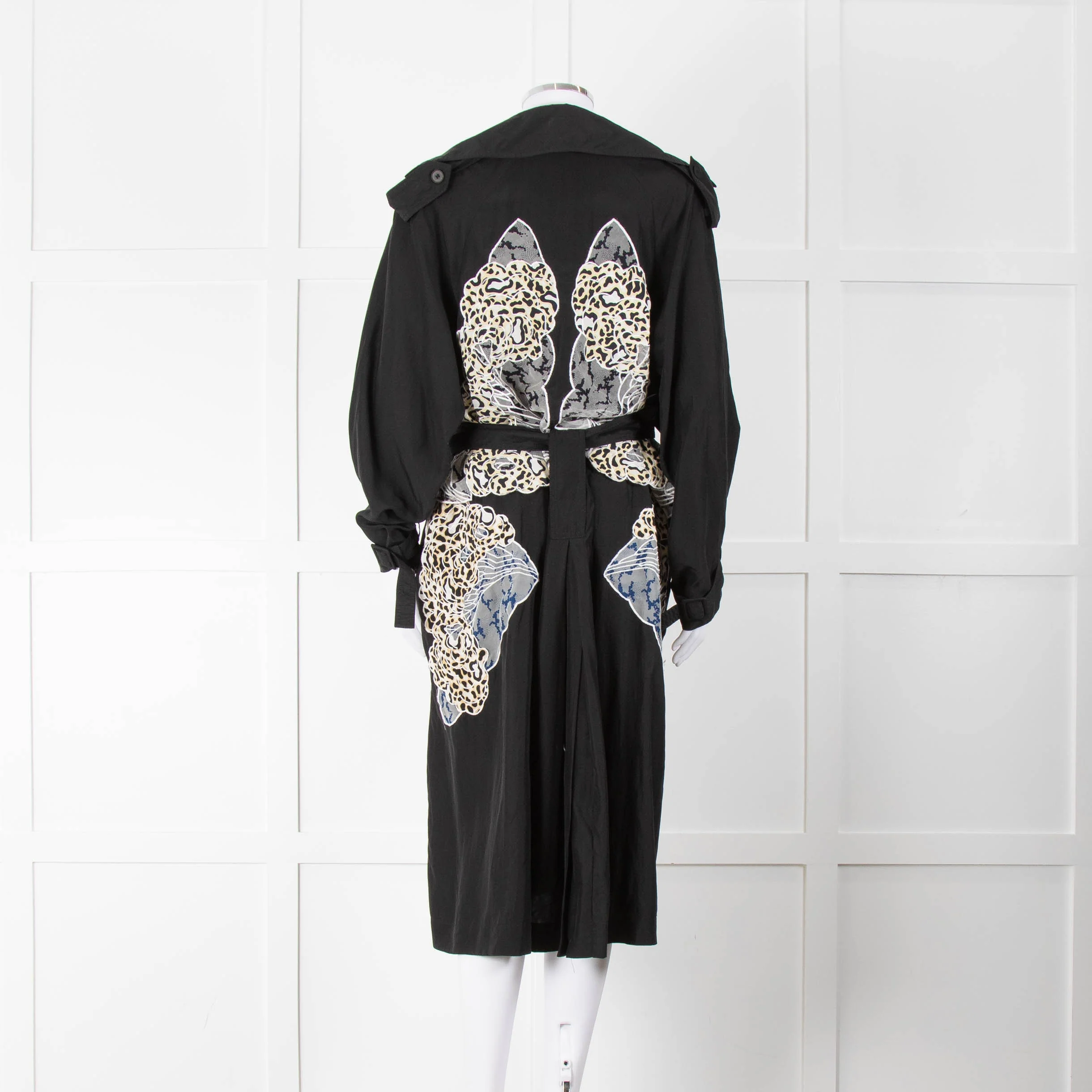 Stella McCartney Black Silk Embroided Leopard Pattern Trench Coat - Image 5
