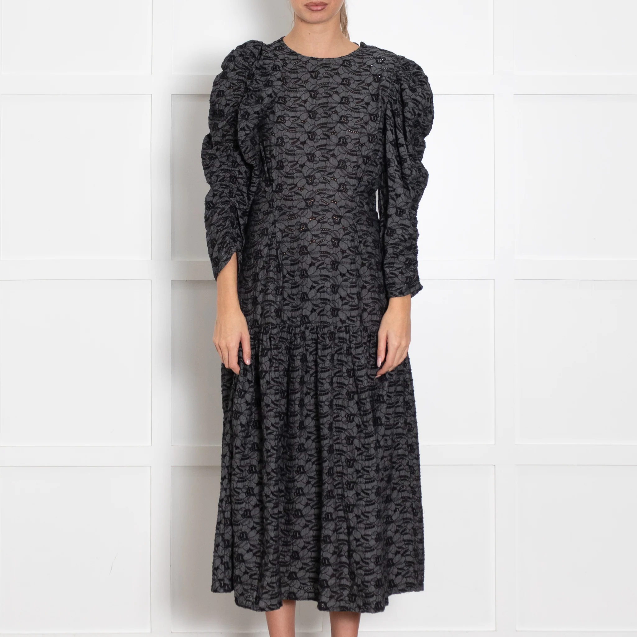 Stella Nova Blue And Black Broderie Anglais Puff Sleeve Dress - Image 2