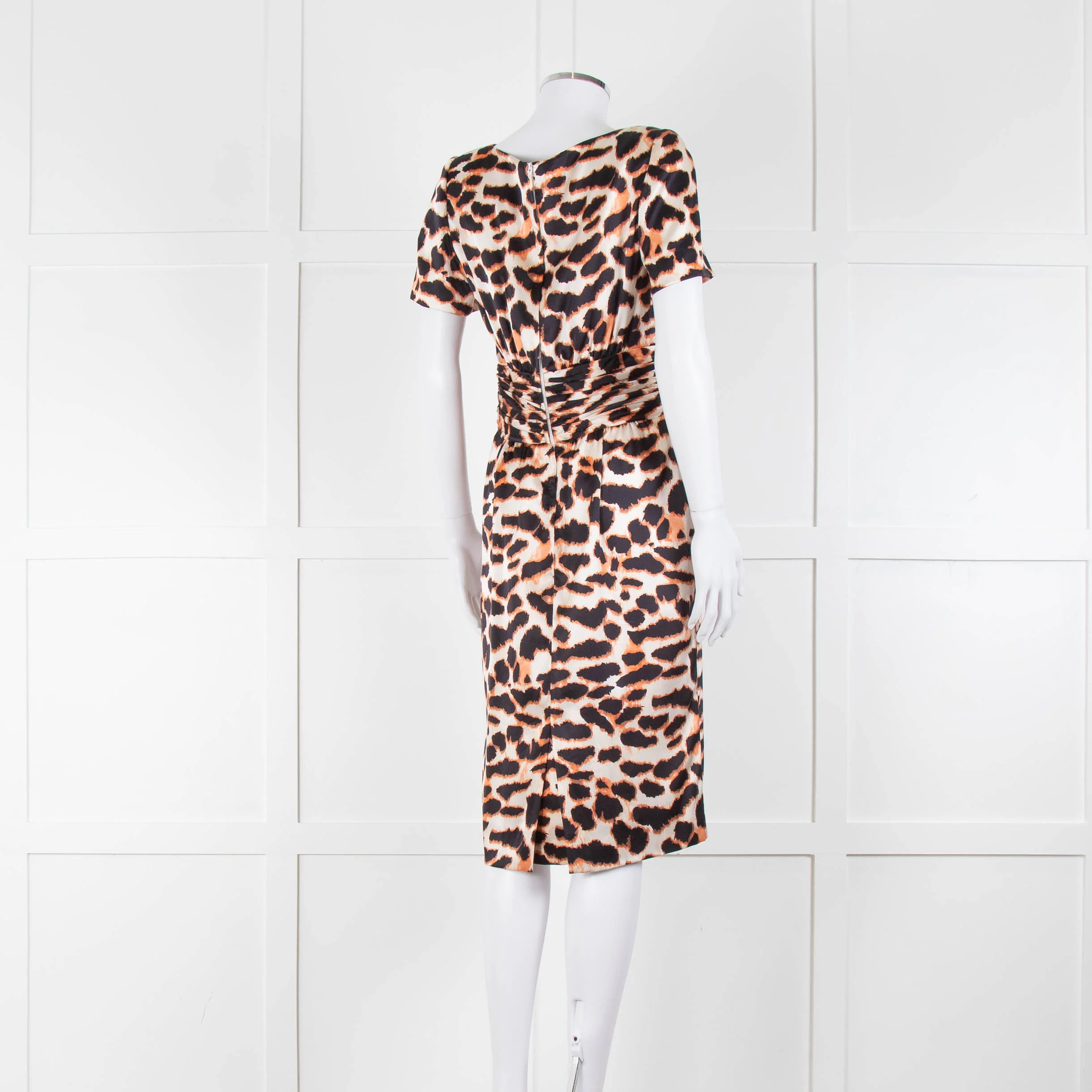 Stewart Parvin Cream Black Animal Print Silk Short Sleeve Dress - Image 4