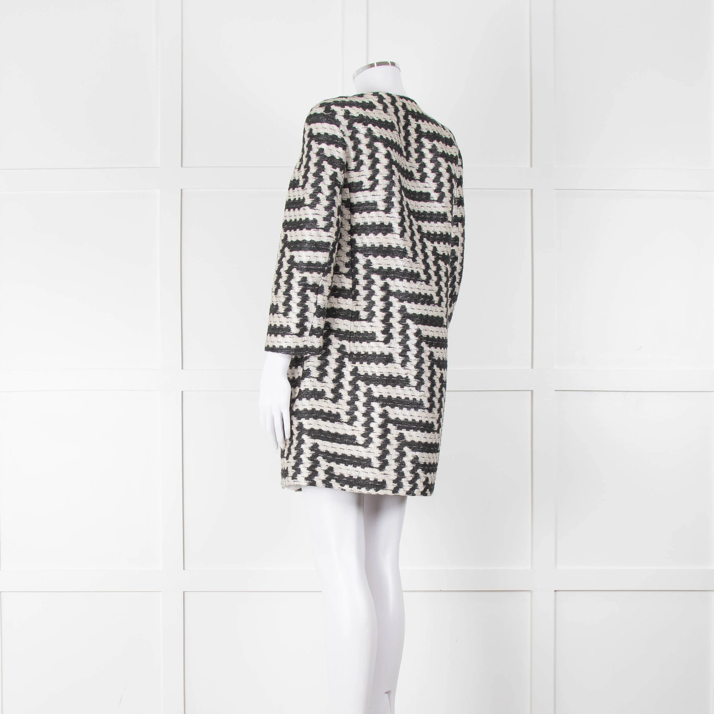 Stills White Black Zig Zag Coat - Image 6