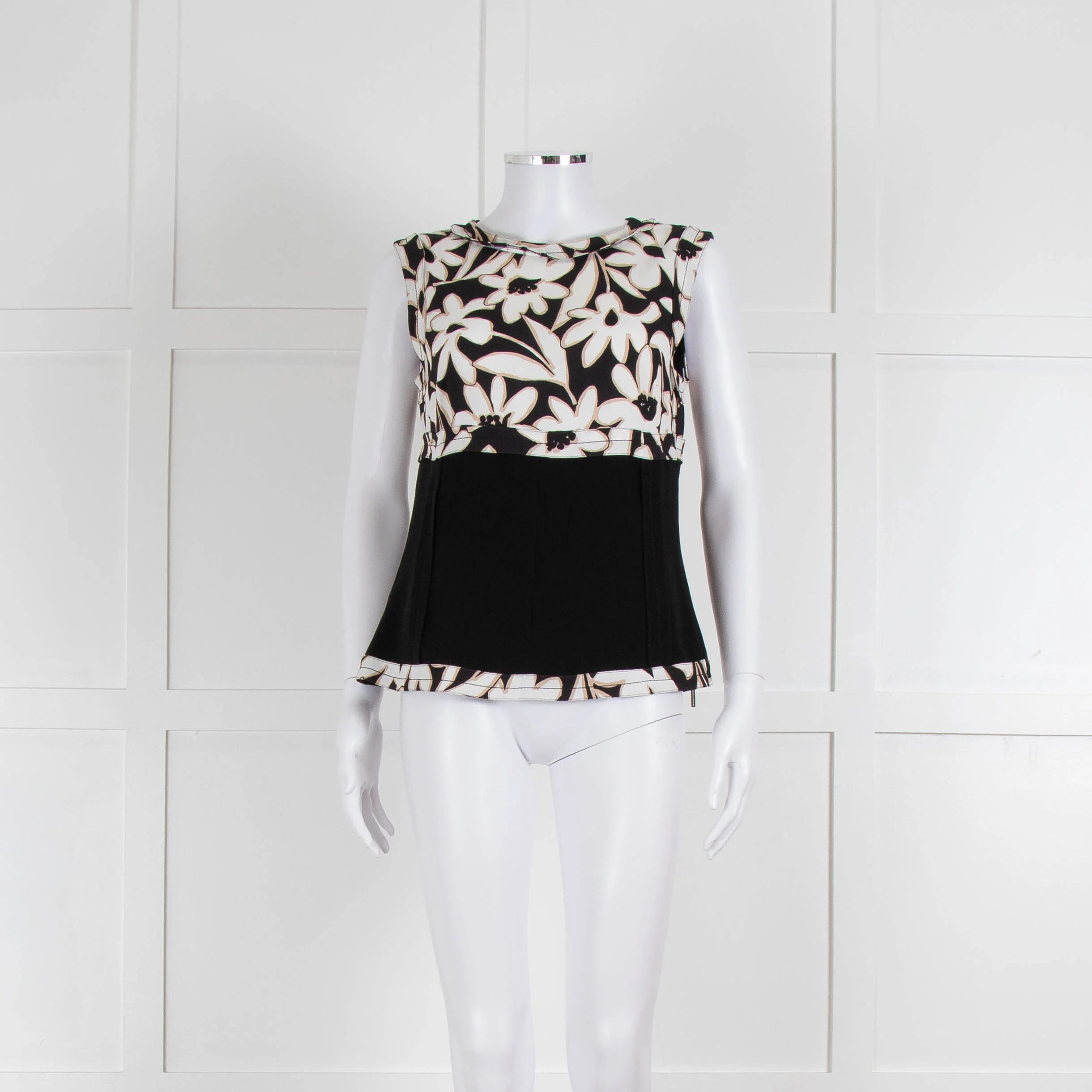 Strenesse Black, White and Beige Flower Print Sleeveless Top