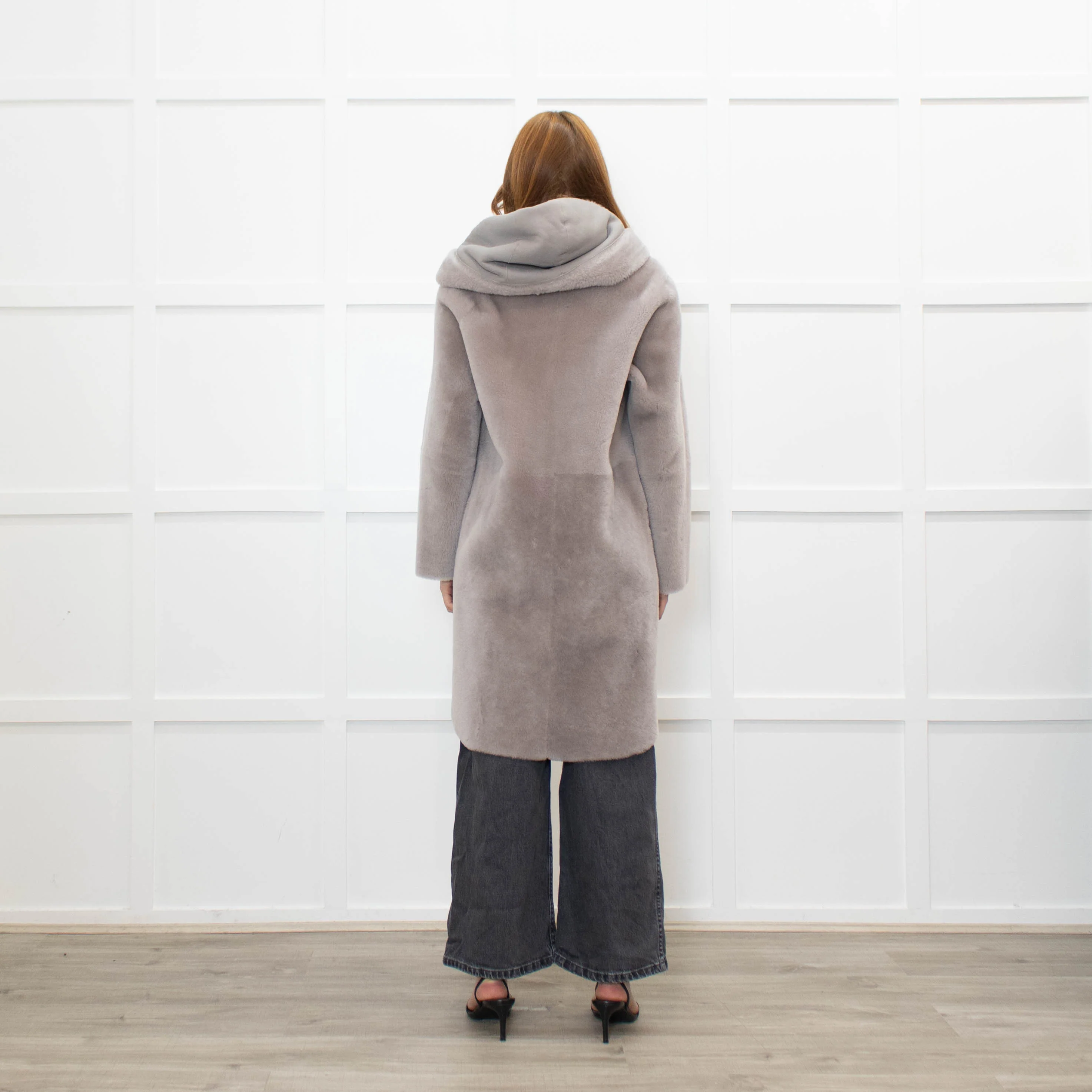 Suprema Grey Shearling Reversible Hooded Coat - Image 5