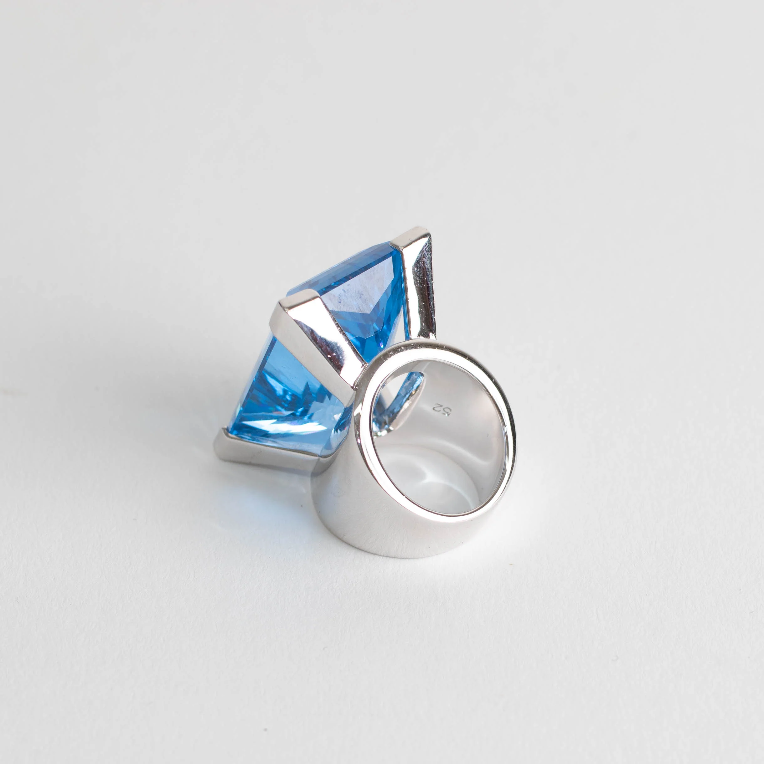 Swarovski Silver Blue Moonshine Crystal Statement Ring - Image 4