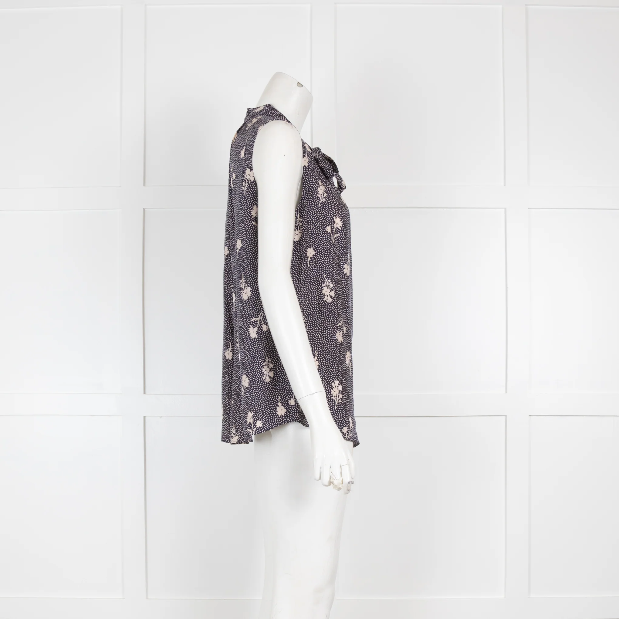 Tailored by Rebecca Taylor Floral tie Neck Sleeveless Blouse - Image 2