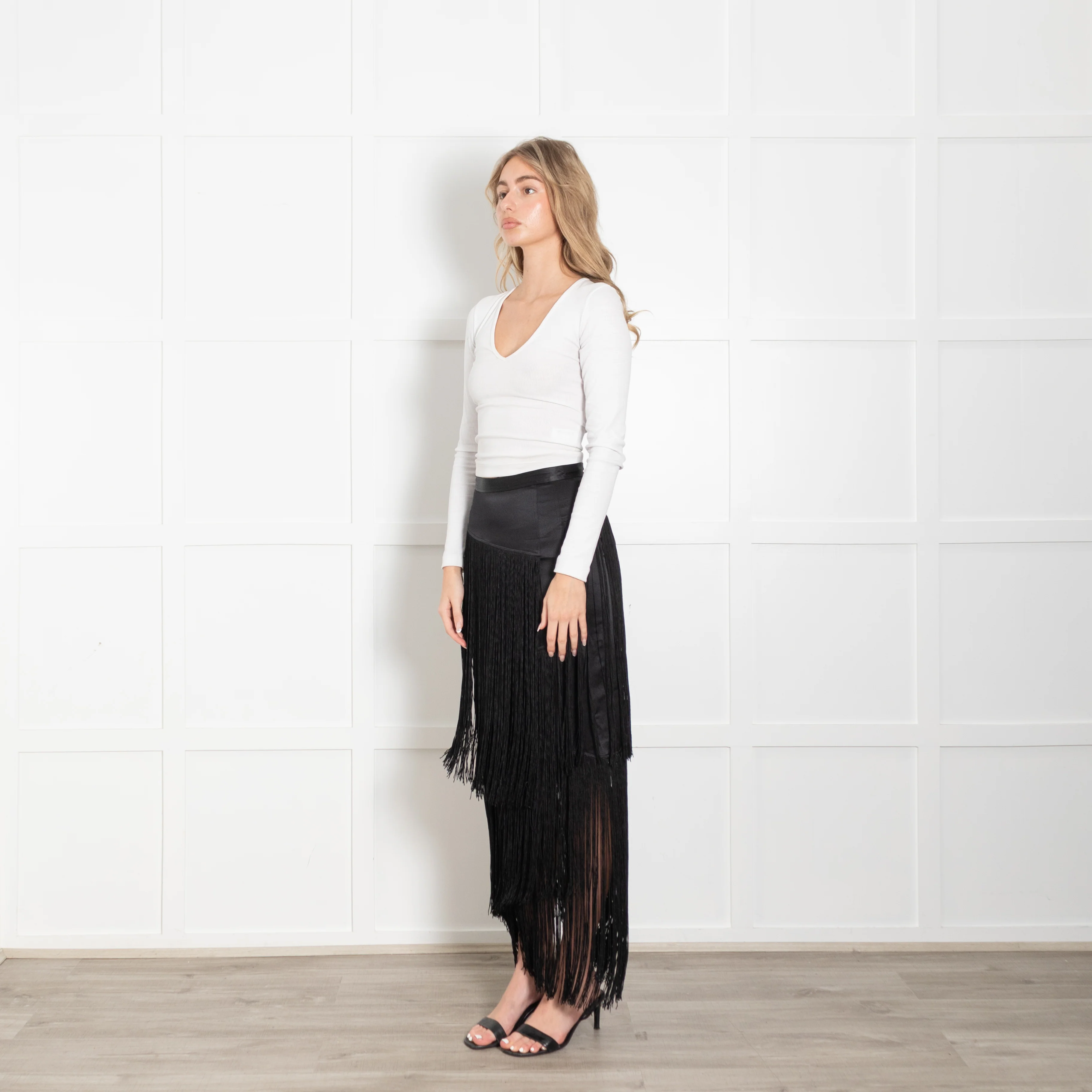 Tamara Mellon Black Silk Fringed Skirt - Image 3