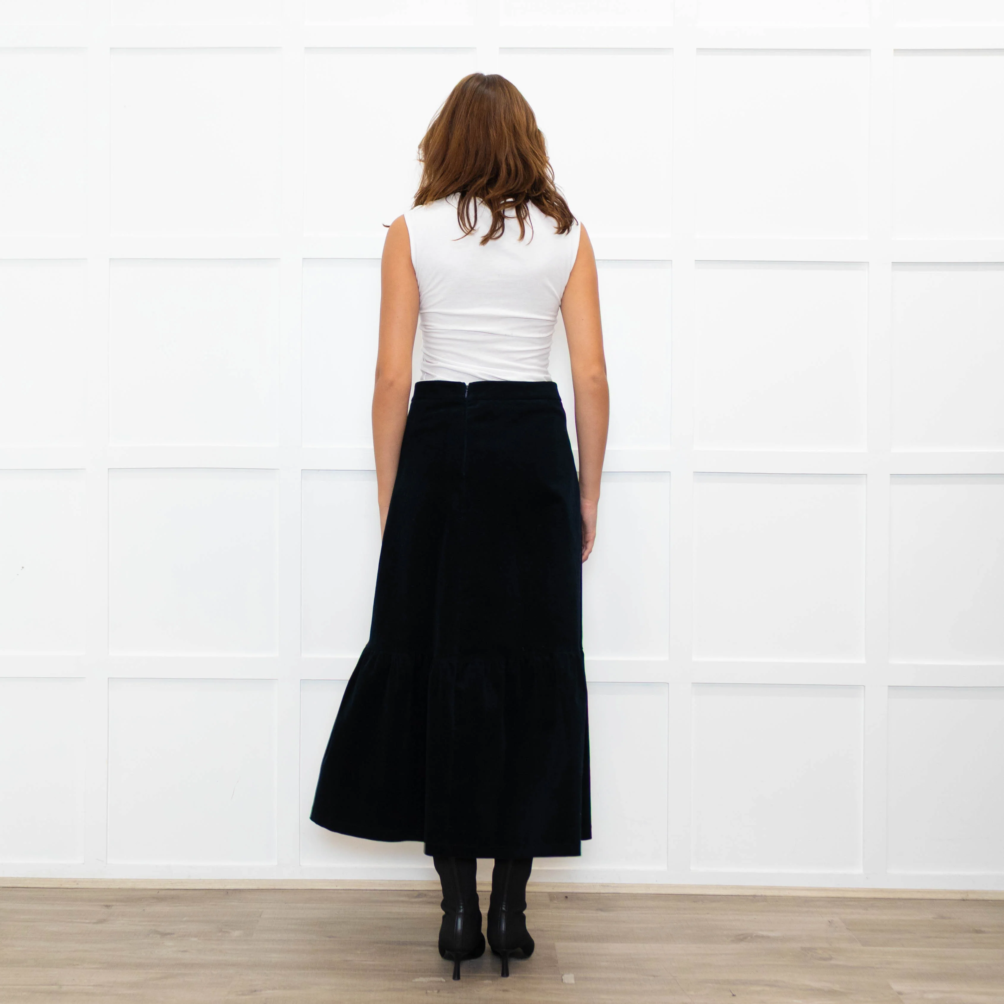 Teatum Jones Black Brocade Floral Maxi Skirt - Image 5