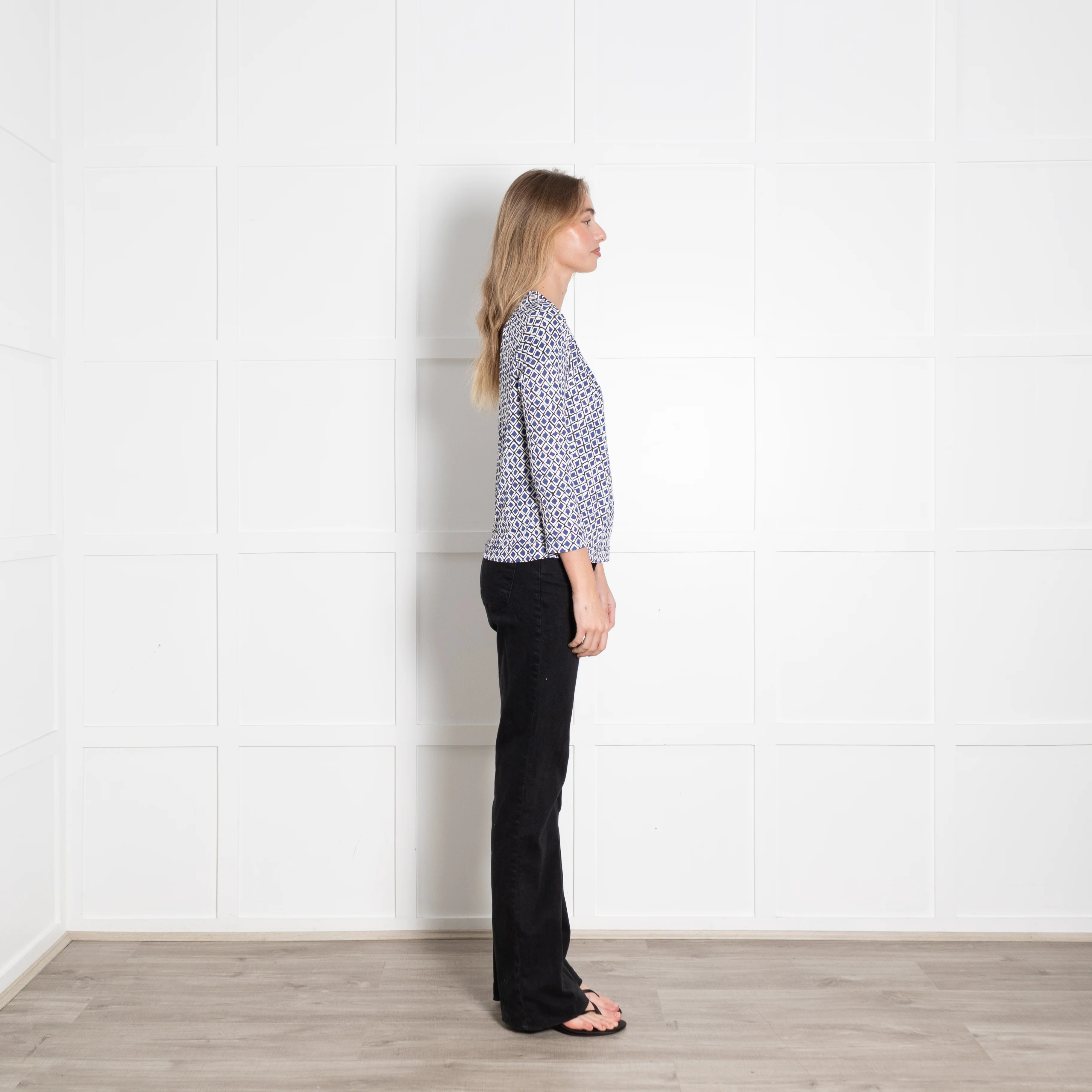 The Fold Blue and White Jersey Blouse - Image 6