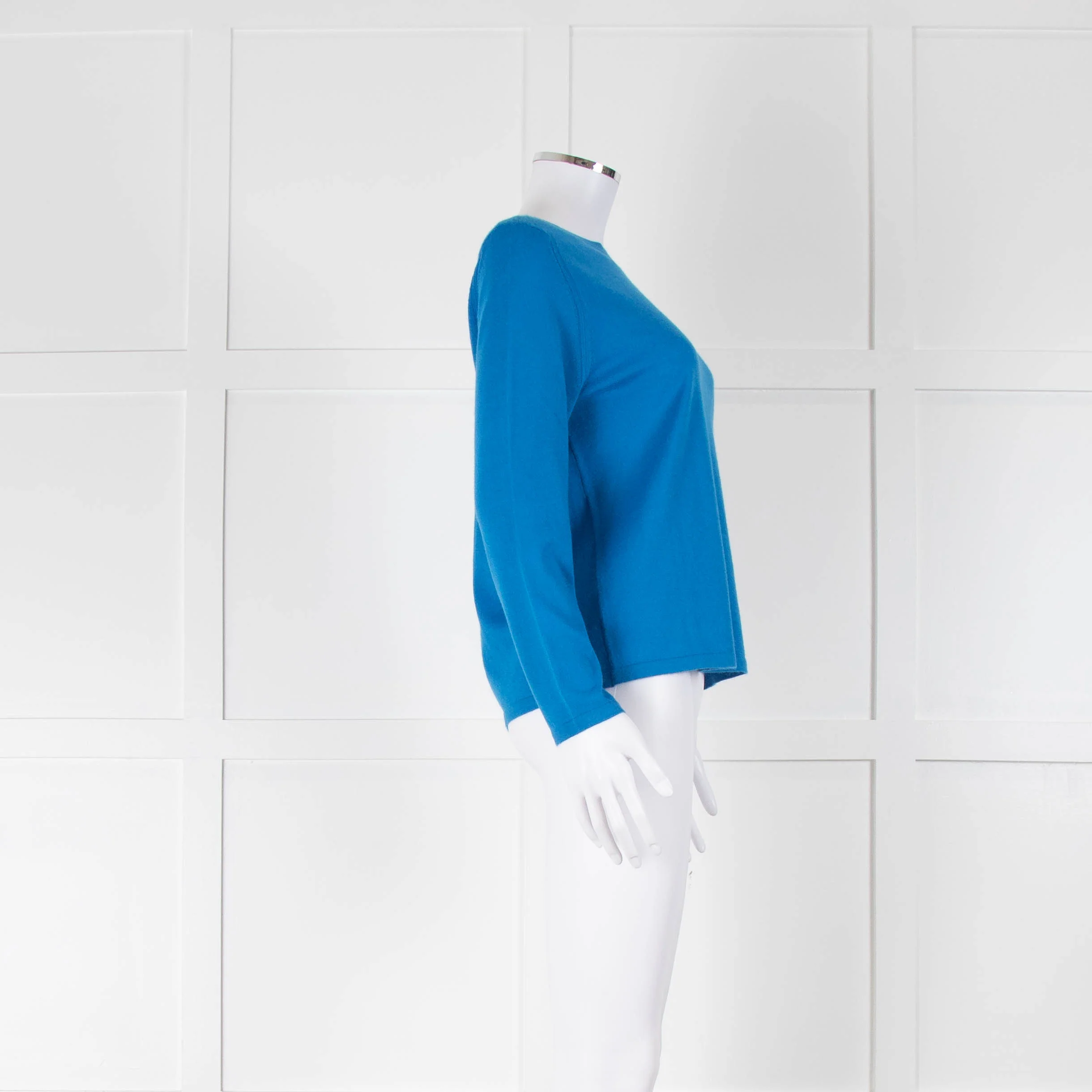 The Fold Bright Blue Fine Cashmere Sweater - Image 2