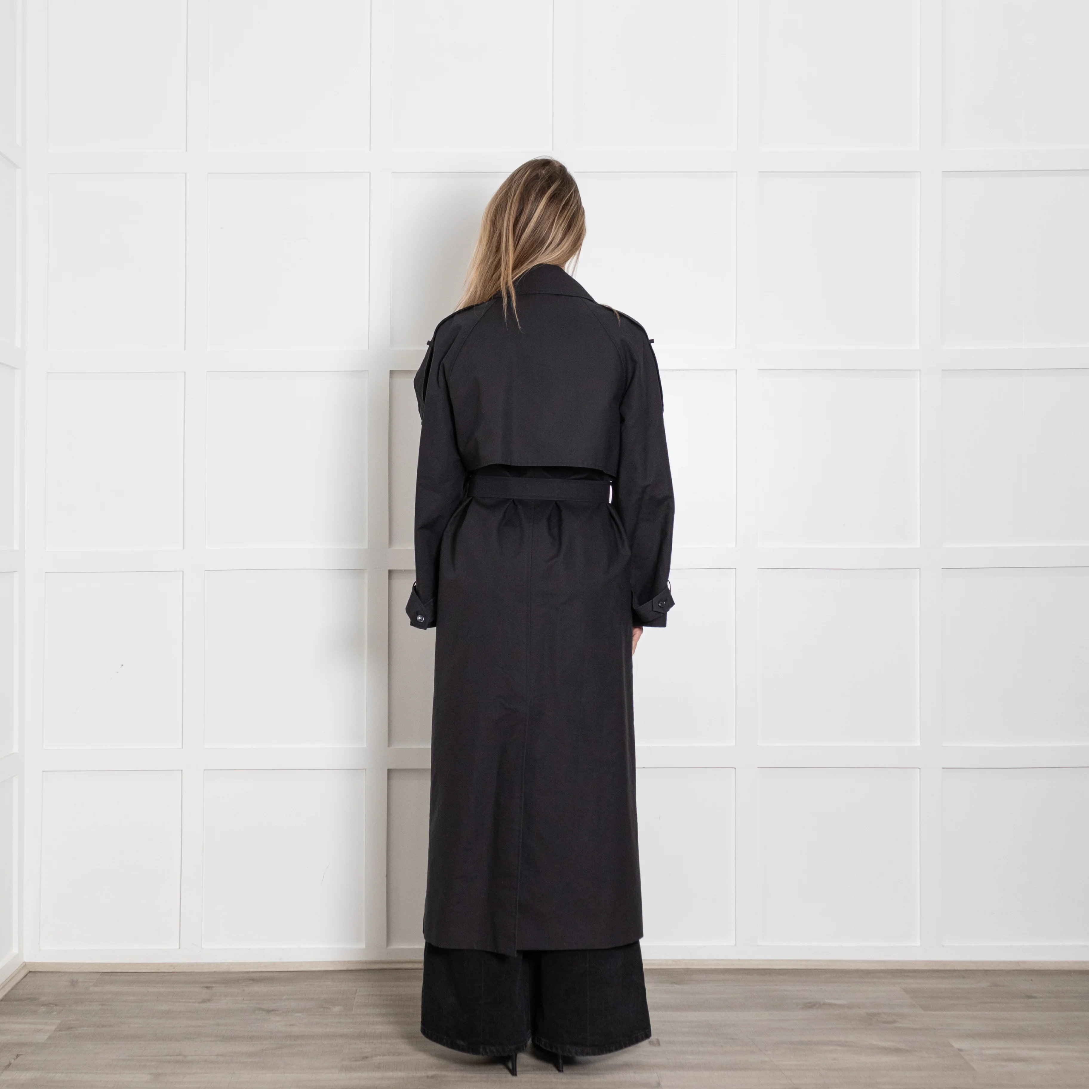 The Frankie Shop Black Trench Coat With Belt - Image 5