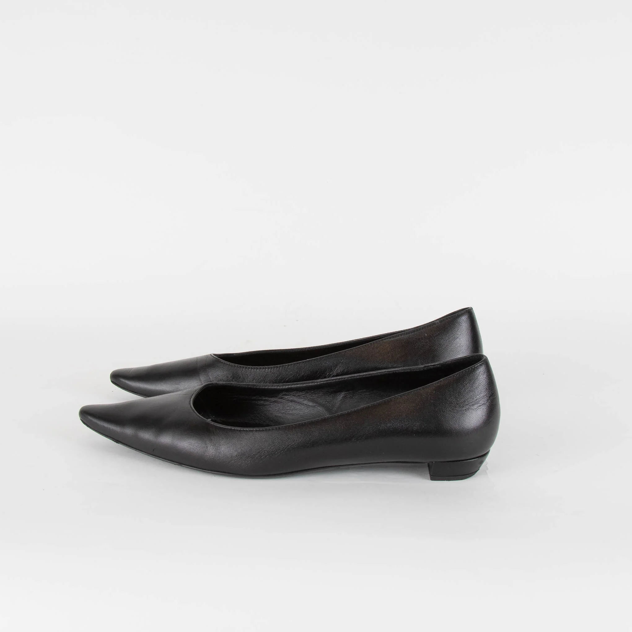 The Row Black Leather Pointed Flat Shoes - Image 4