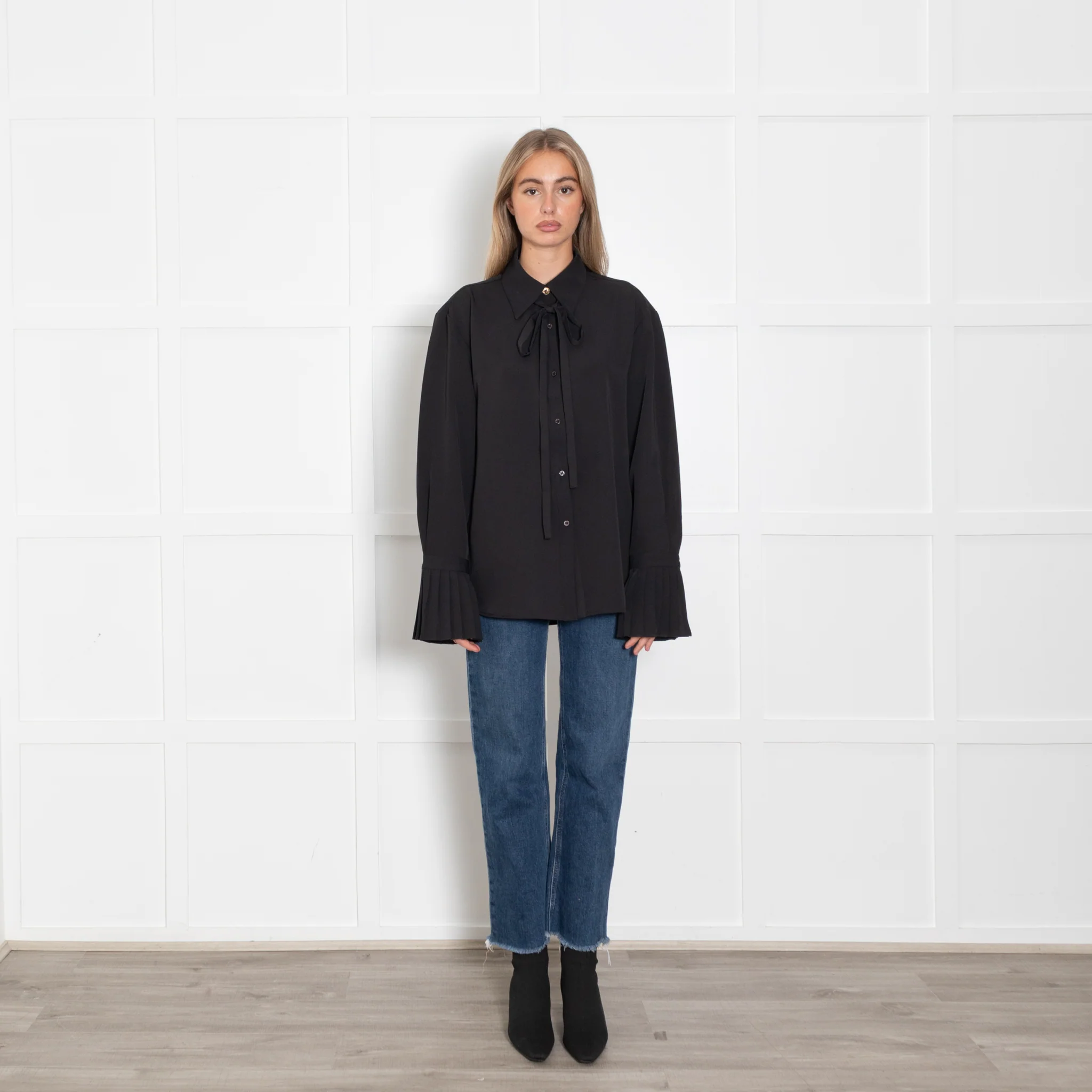 The Shirt Company Black Pleated Detail Sleeves Collard Shirt