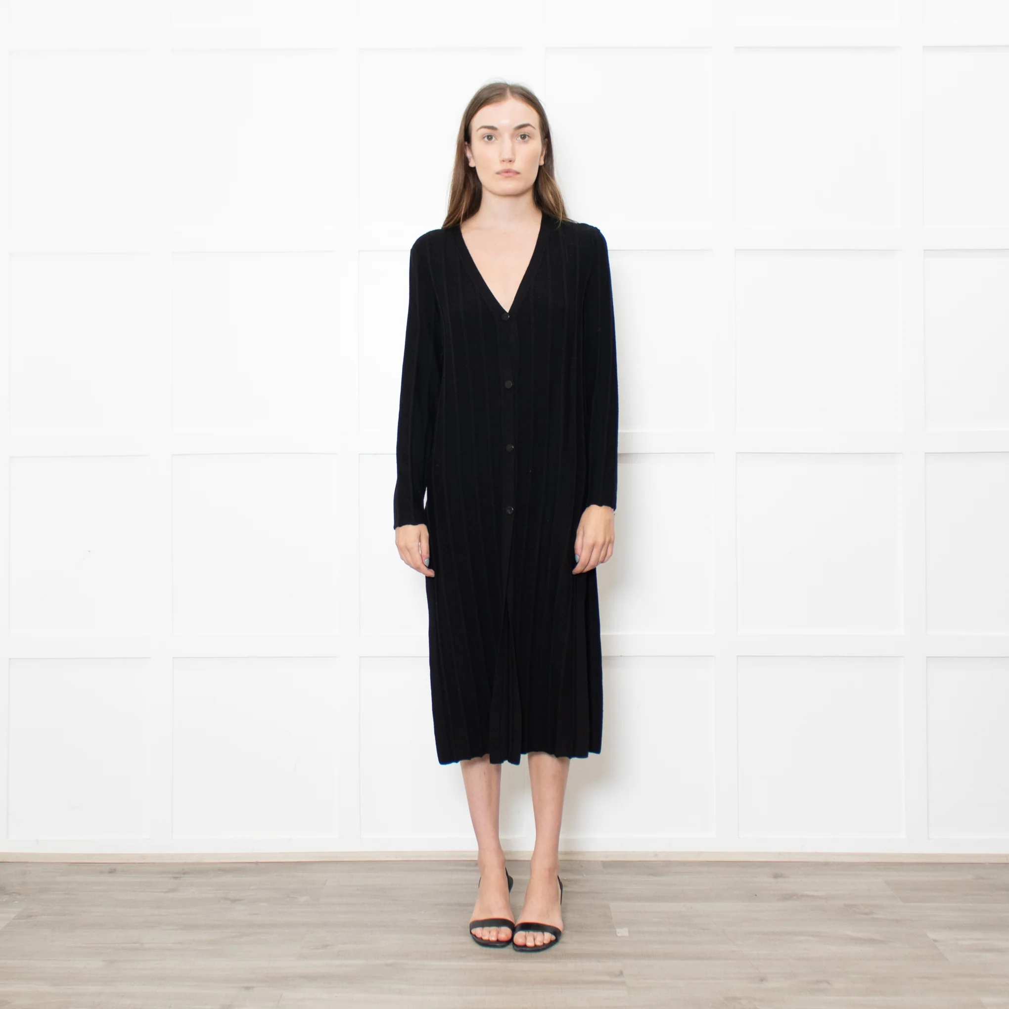 Theory Jumbo Rib Black Button Up Knitted Dress