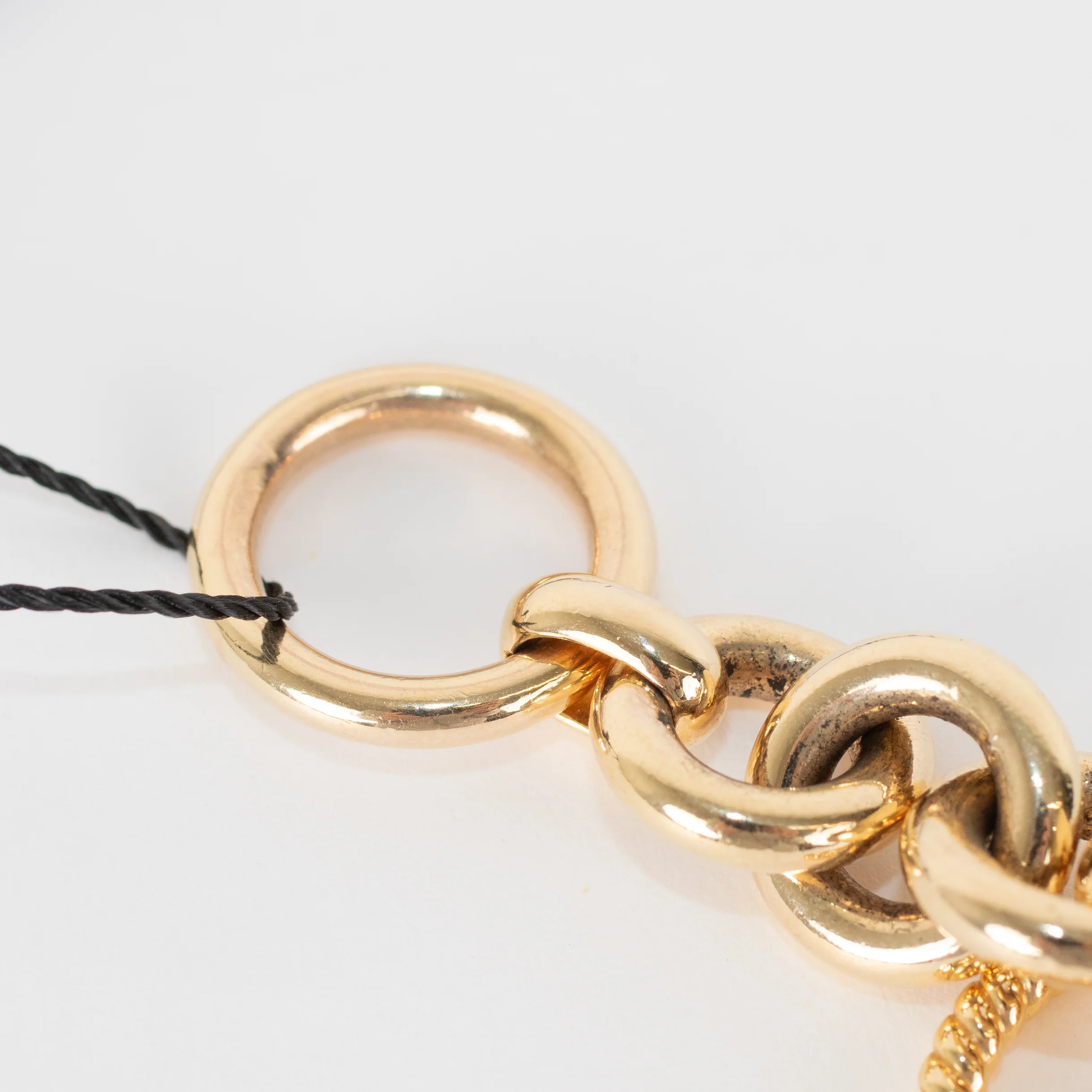 Tilly Sveaas x Laura Fantacci Gold Chunky Charm Bracelet With 3 Heart Charms - Image 9