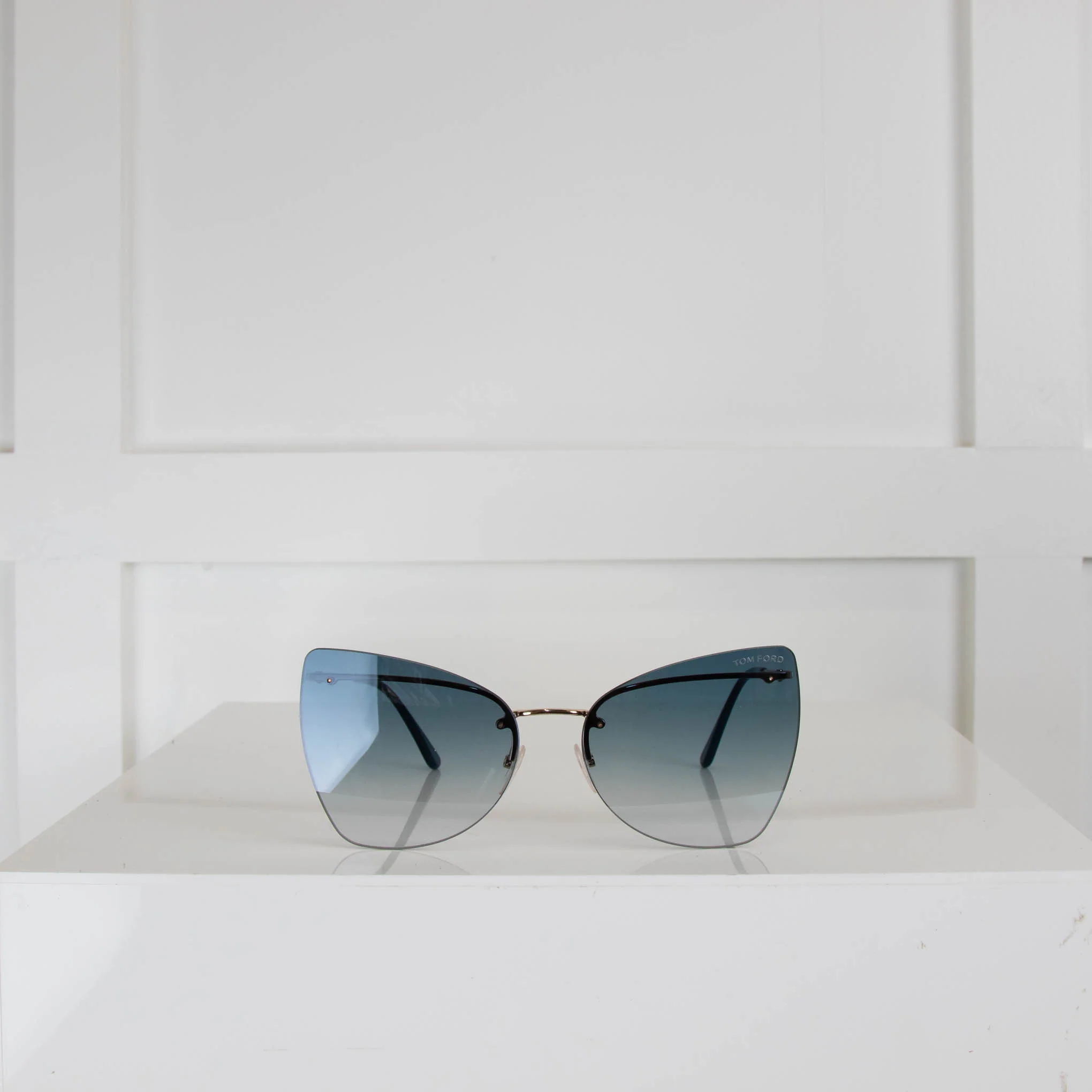 Tom Ford Frameless Camilla Blue Lens Sunglasses - Image 2